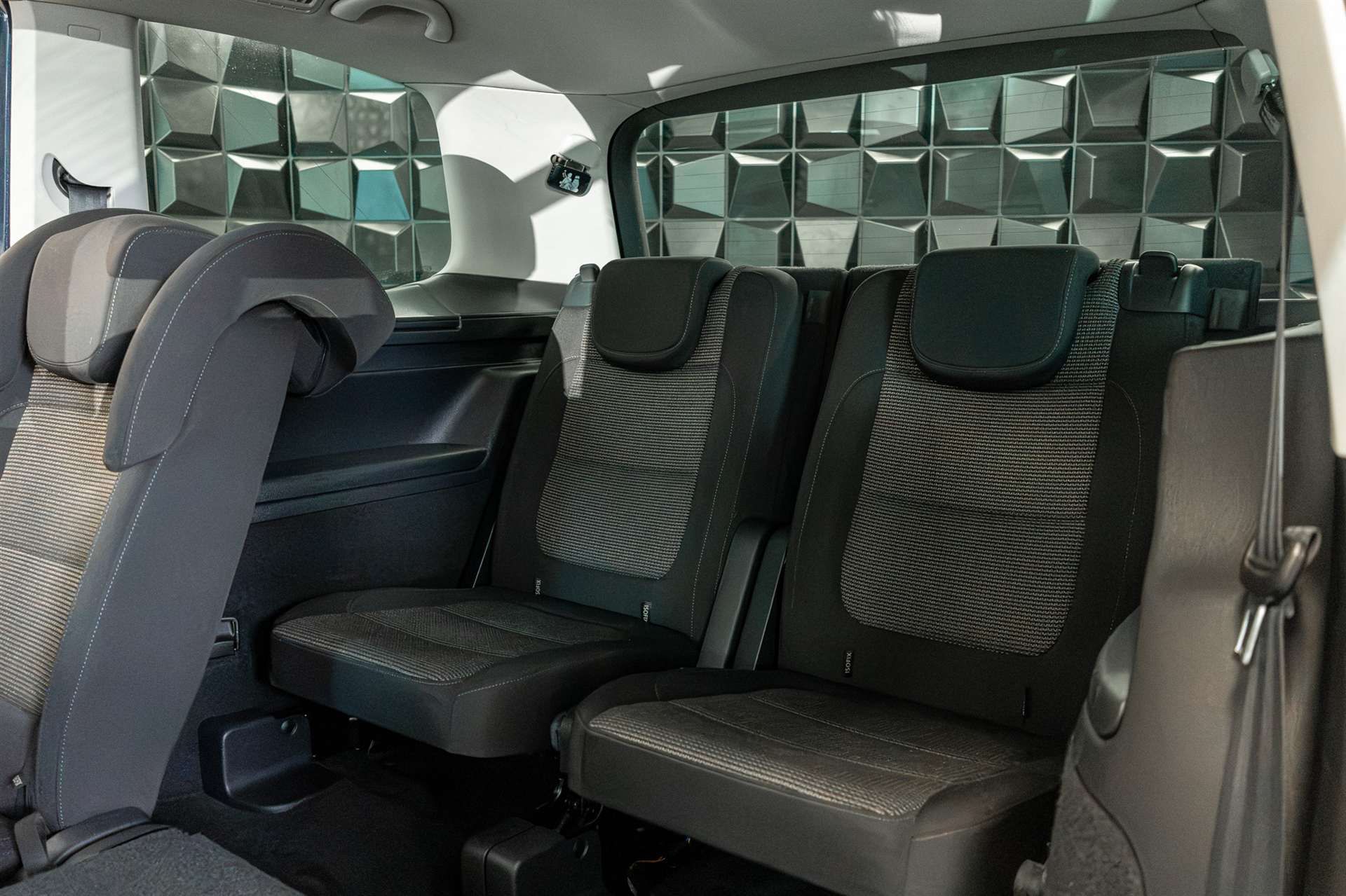 VW Sharan 2.0 TDI BMT Comfortline 4Motion *7-Plätzer*-image-21