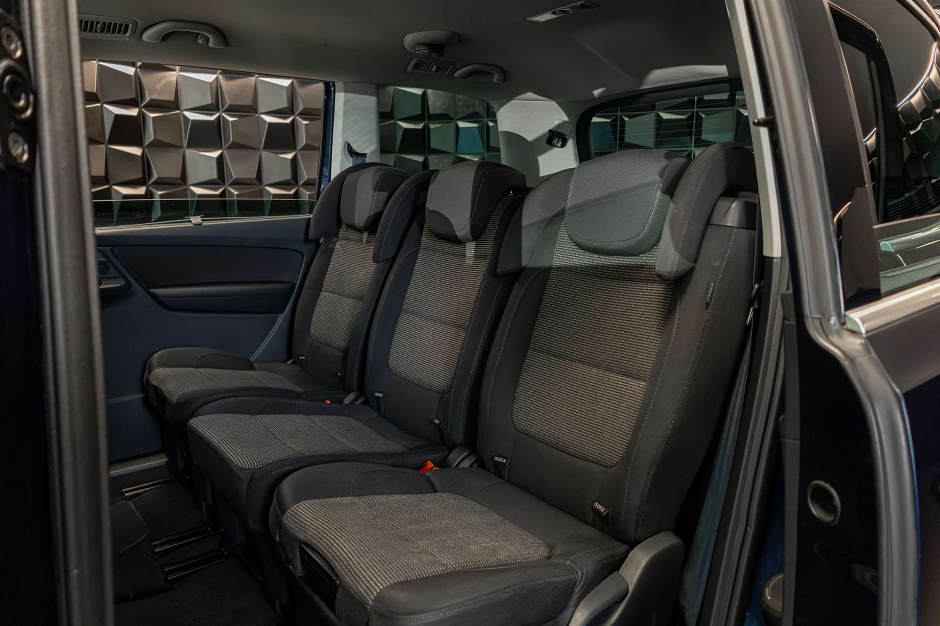 VW Sharan 2.0 TDI BMT Comfortline 4Motion *7-Plätzer*-image-19