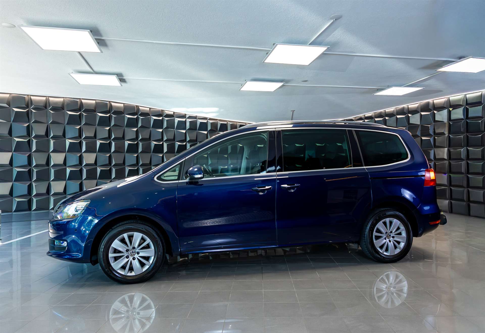 VW Sharan 2.0 TDI BMT Comfortline 4Motion *7-Plätzer*-image-1