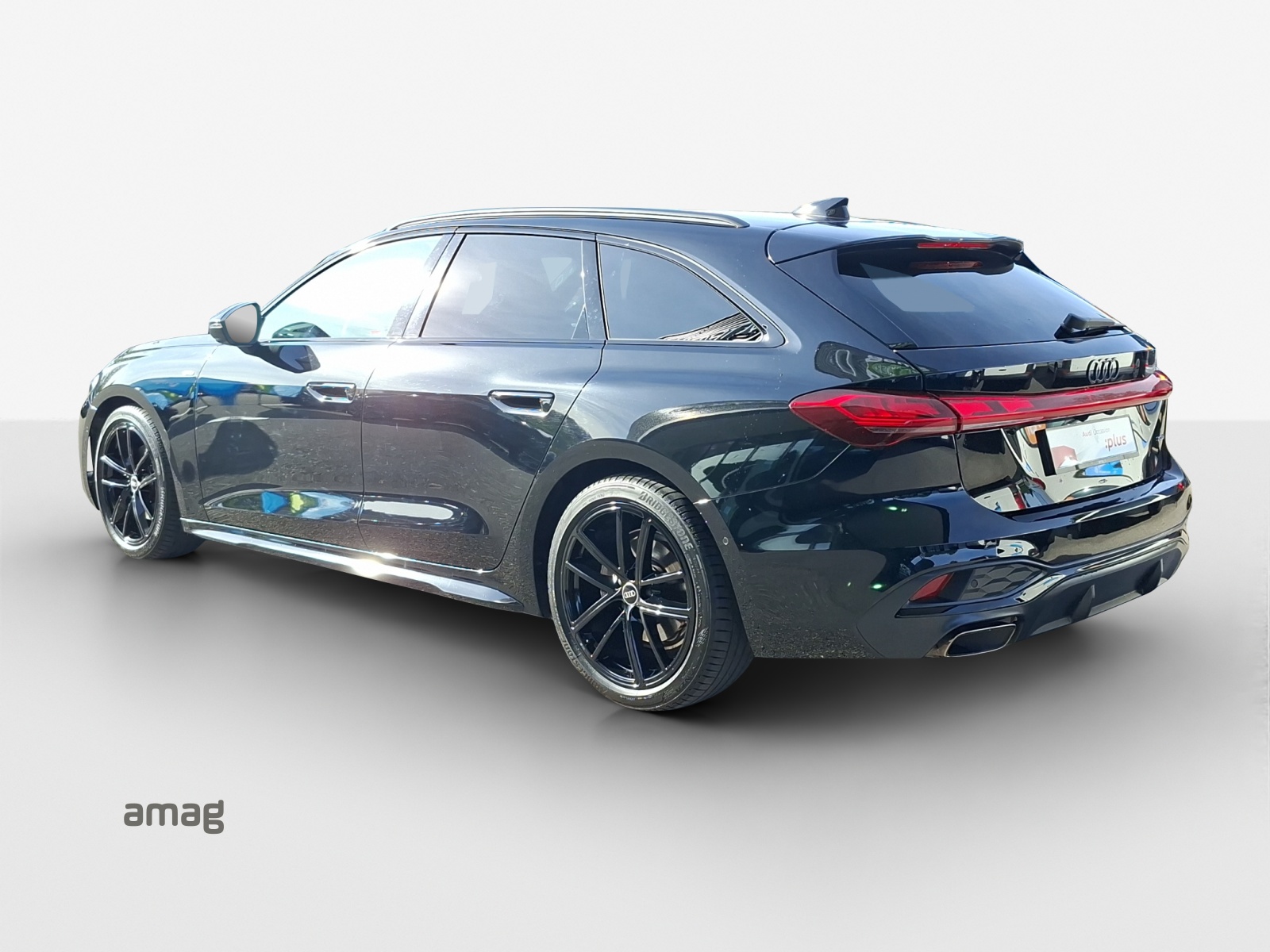 AUDI A5 Avant TFSI quattro 150 kW S tronic-image-2