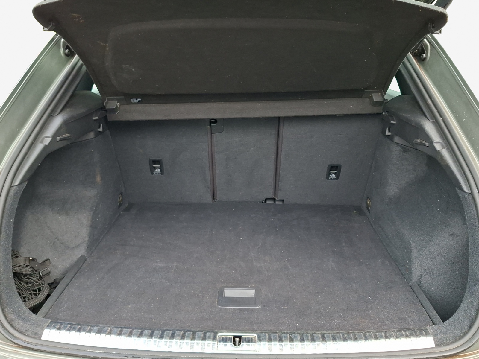 AUDI Q3 35 TFSI S line Attraction S-tronic-image-12