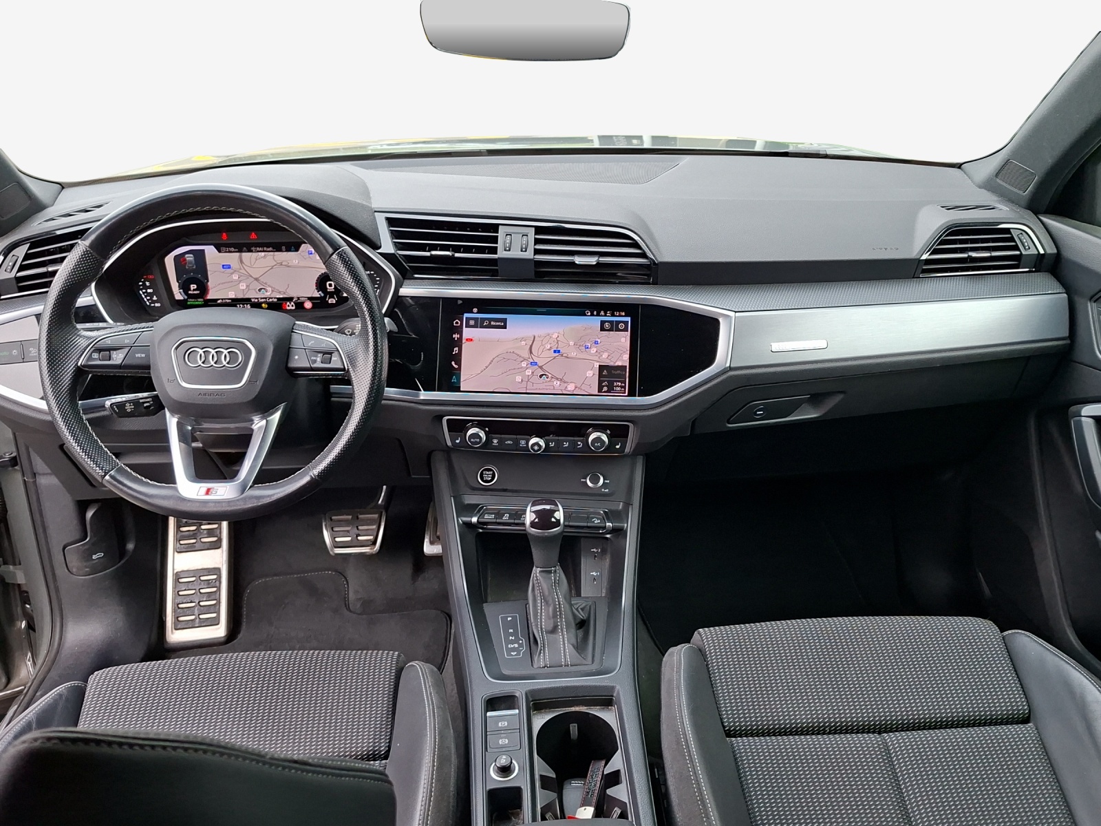 AUDI Q3 35 TFSI S line Attraction S-tronic-image-8