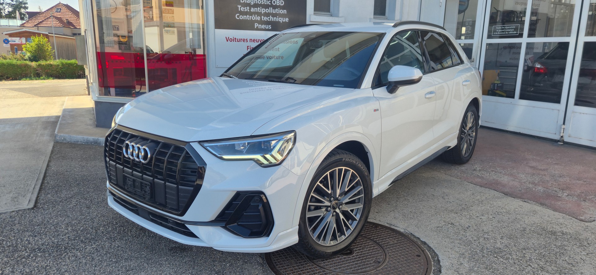 AUDI Q3 35 TFSI S line Attraction S-tronic