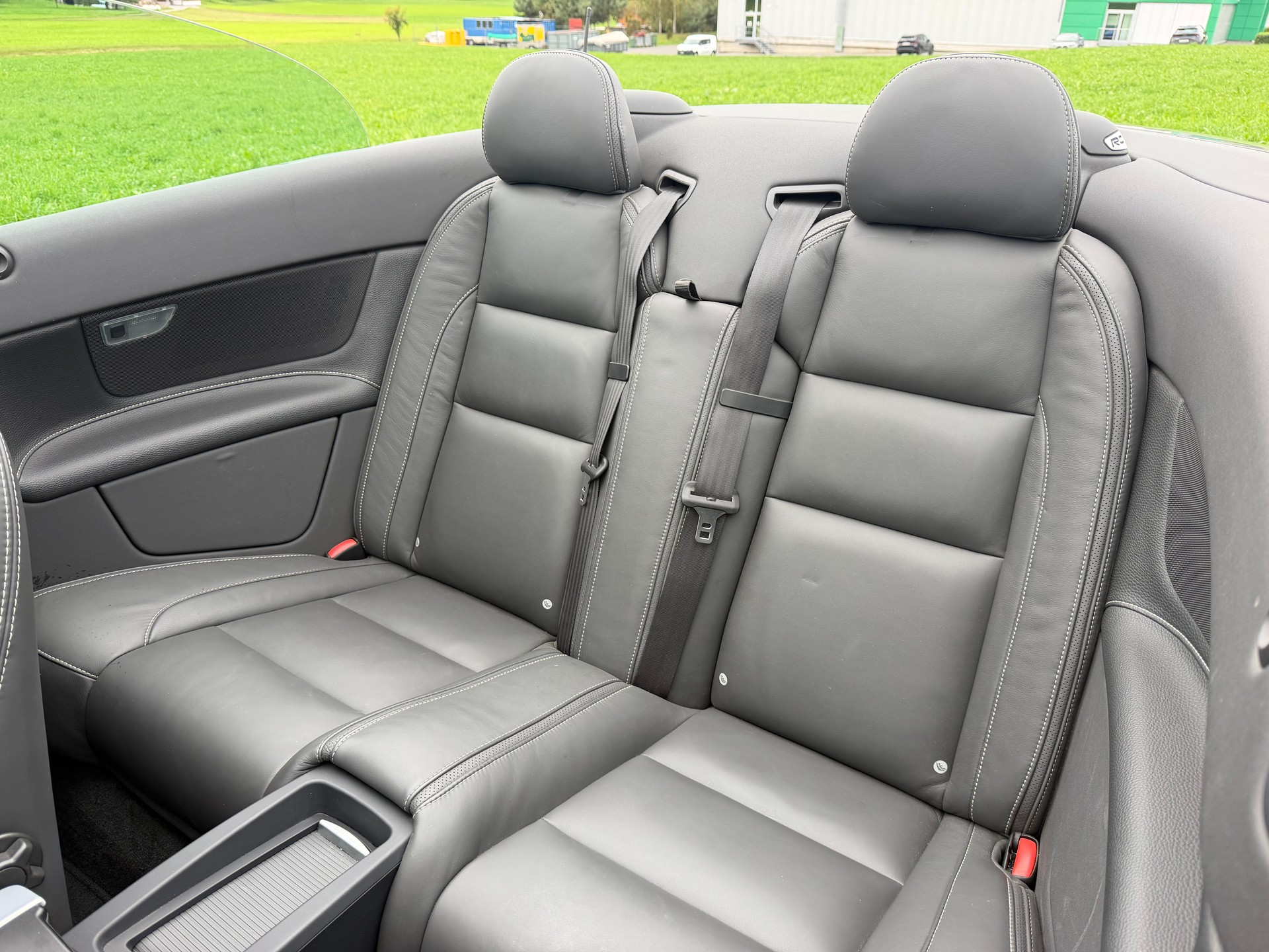 VOLVO C70 D4 Summum Geartronic-image-11