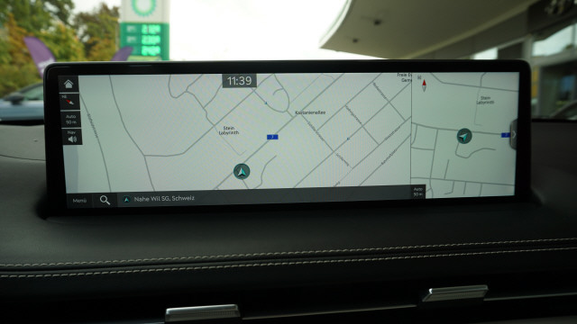 GENESIS GV70 2.2 CRDI Luxury AT8-image-12