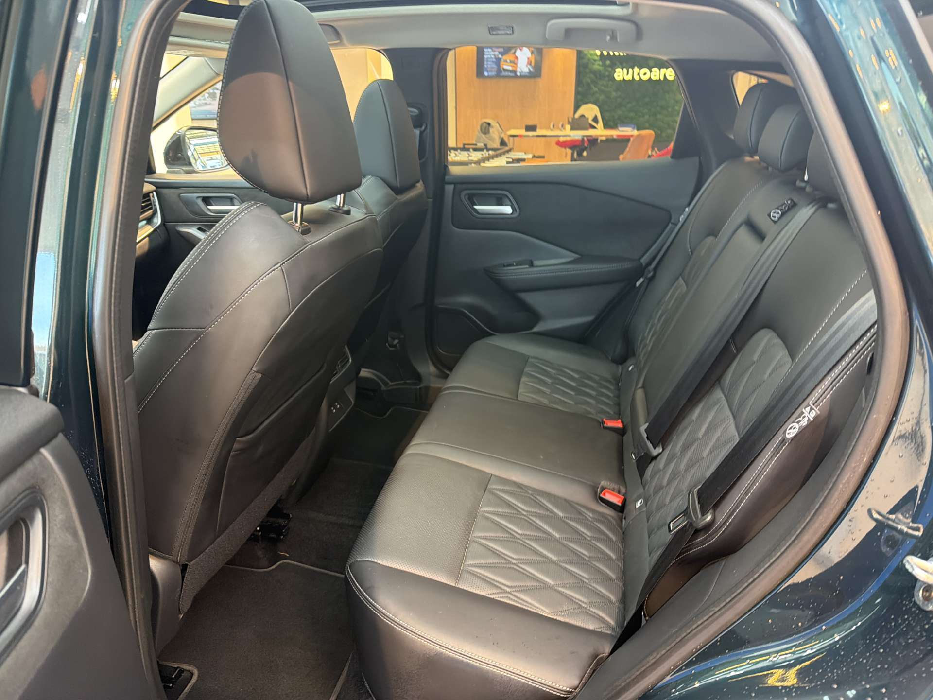 NISSAN Qashqai 1.3 DIG-T MHEV Tekna+ Xtronic-Automat-image-6