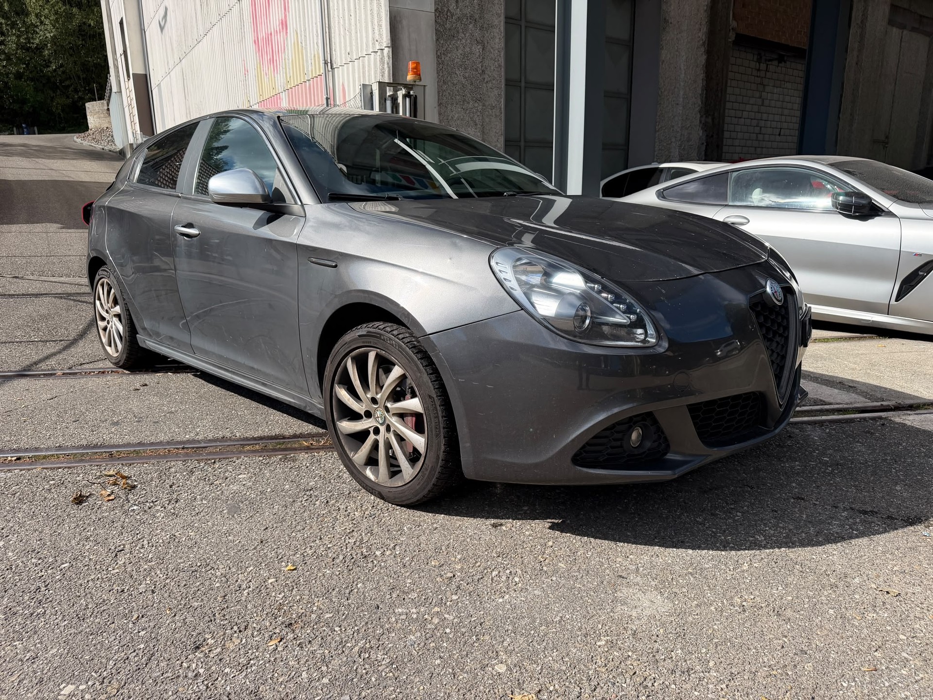 ALFA ROMEO Giulietta 1.4 T Distinctive-image-1