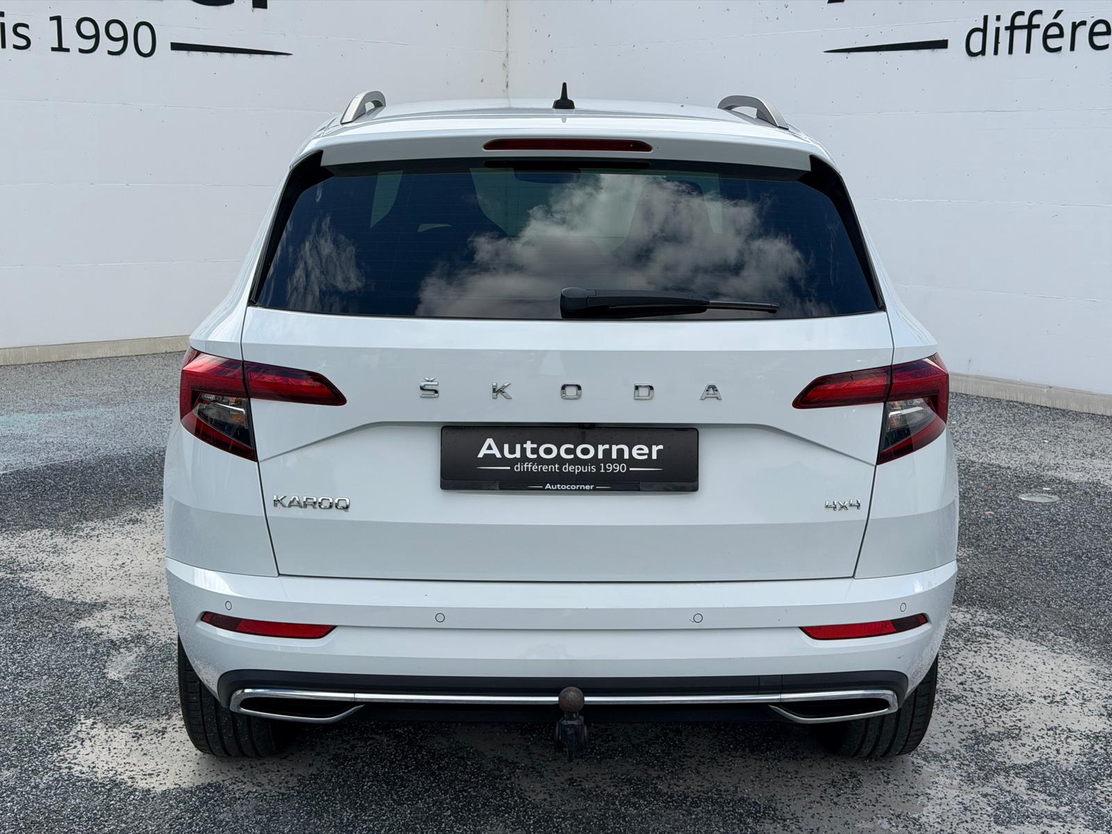 SKODA Karoq 2.0 TSI SportLine 4x4 DSG-showroom-element-2