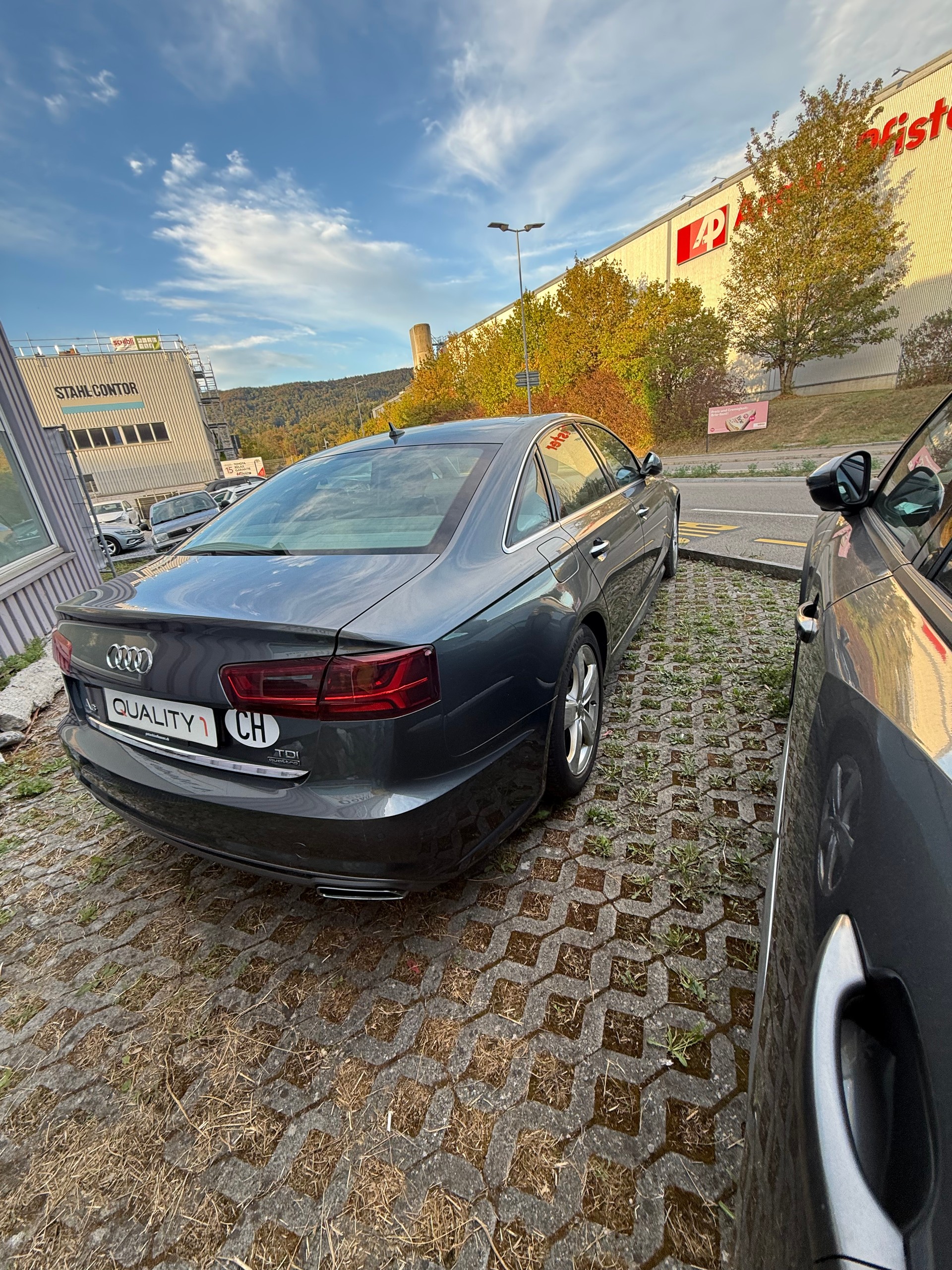 AUDI A6 Limousine 3.0 TDI V6 Attraction quattro S-tronic-image-4
