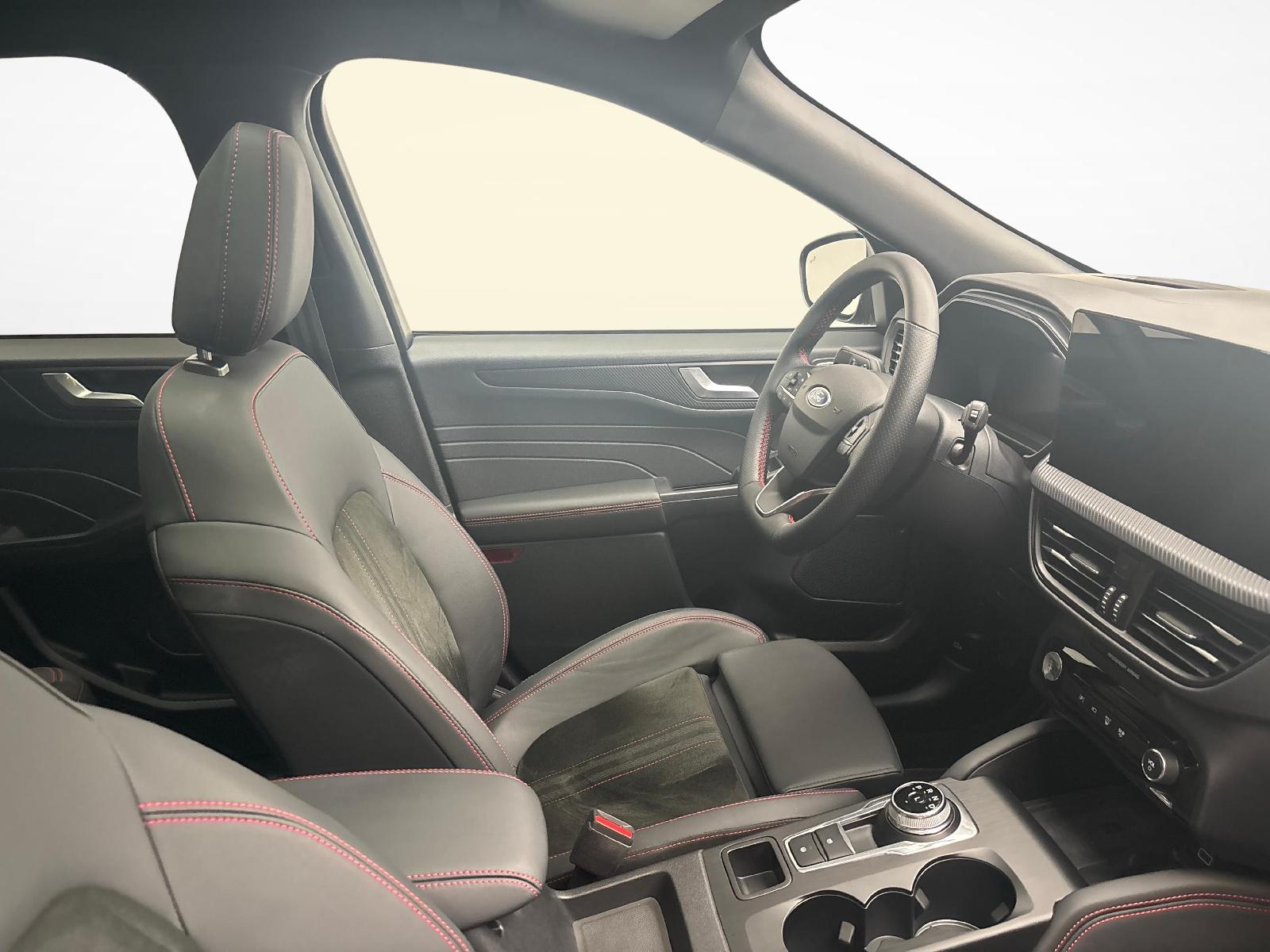 FORD Kuga 2.5 Hybrid ST-Line X 4x4-image-9