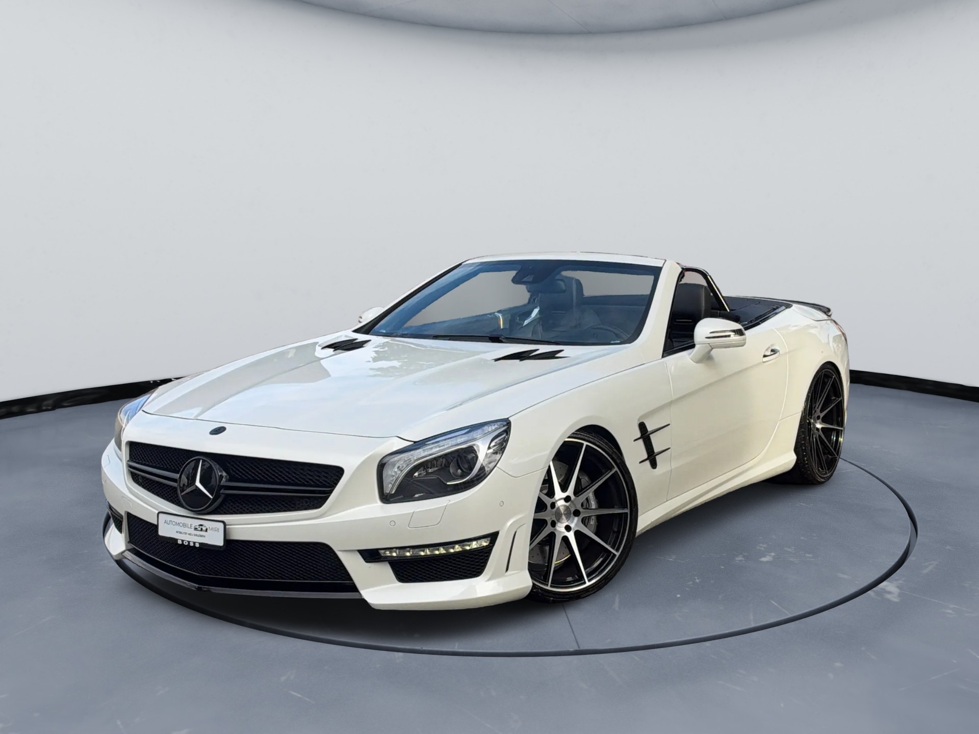 MERCEDES-BENZ SL 63 AMG Speedshift *Massage sitze*Sitzheizung/Belüftung*Harman/Kardon Soundsystem*Keyless go*Panorama*Magic Sky*-image-0