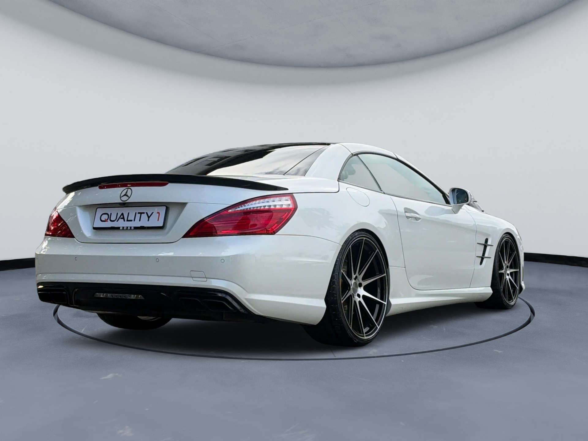 MERCEDES-BENZ SL 63 AMG Speedshift *Massage sitze*Sitzheizung/Belüftung*Harman/Kardon Soundsystem*Keyless go*Panorama*Magic Sky*-image-5
