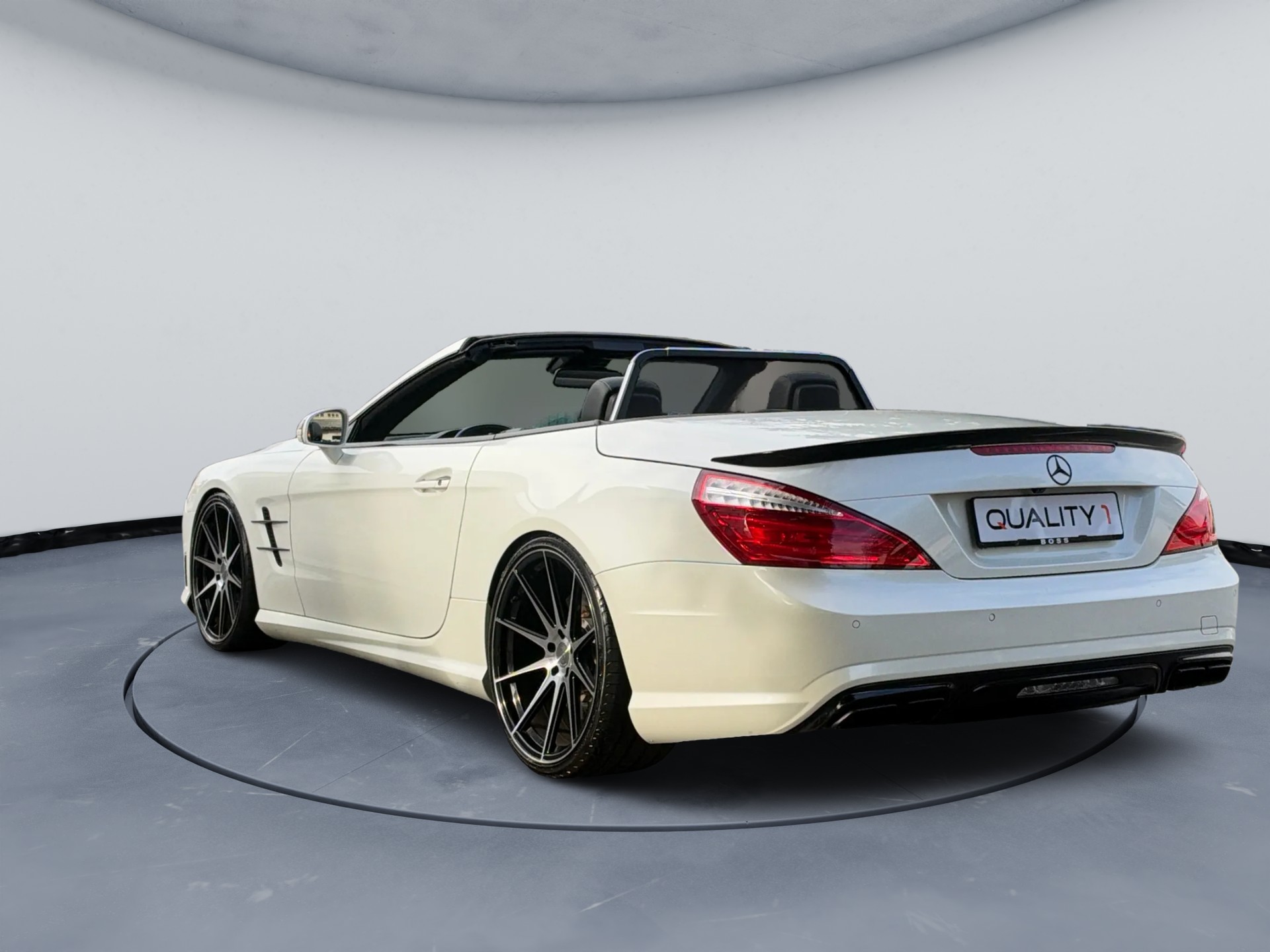 MERCEDES-BENZ SL 63 AMG Speedshift *Massage sitze*Sitzheizung/Belüftung*Harman/Kardon Soundsystem*Keyless go*Panorama*Magic Sky*-image-8
