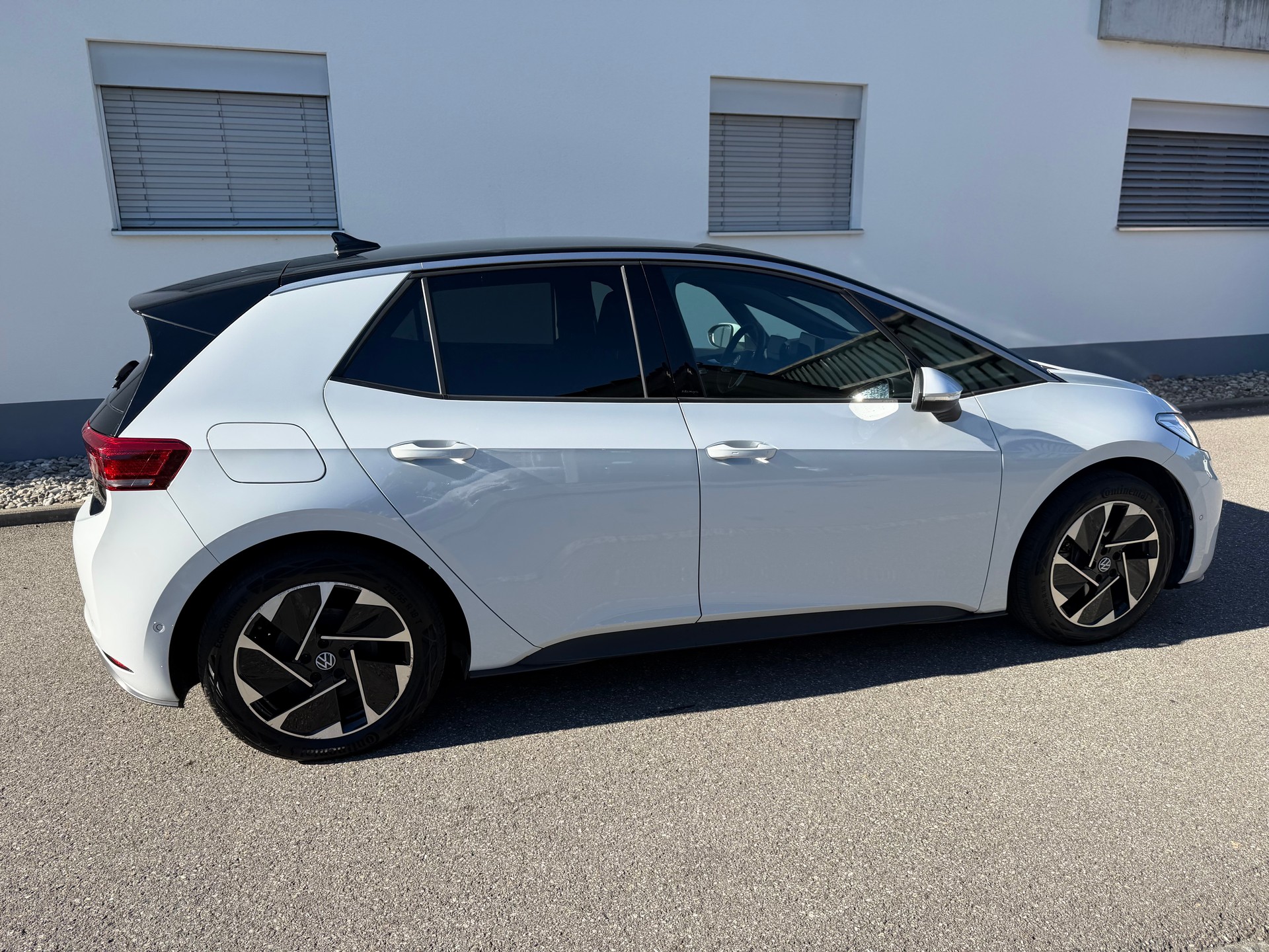 VW ID.3 Pro 58 kWh Pro United-image-4