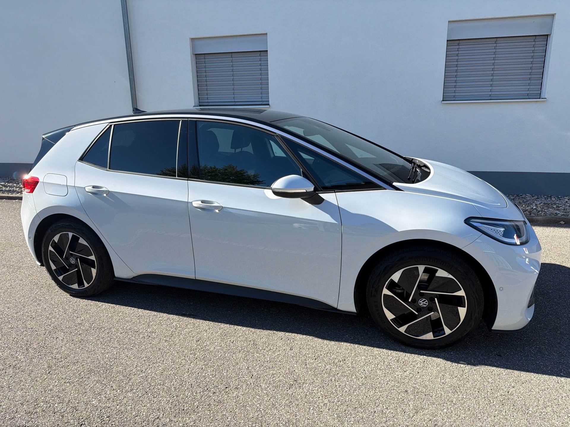 VW ID.3 Pro 58 kWh Pro United-image-3