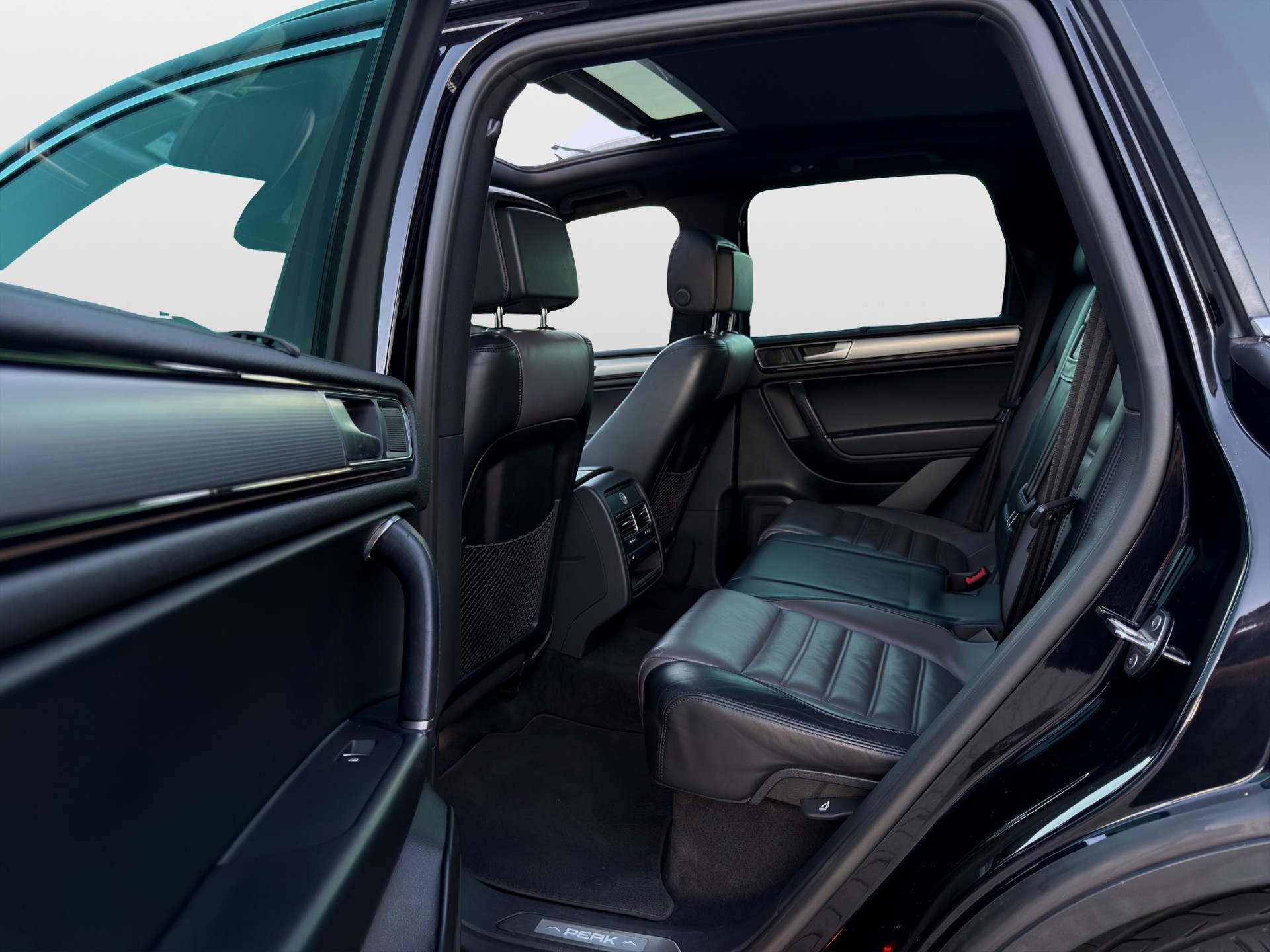 VW Touareg 3.0 TDI BlueMotion Technology Tiptronic*Frisch ab MFK,1 Jahr oder 20'000km Garantie auf Motor und Getriebe*-image-7