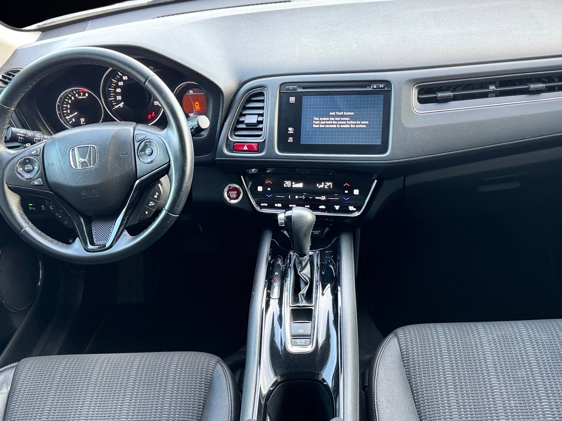 HONDA HR-V 1.5i-VTEC Executive CVT-image-8
