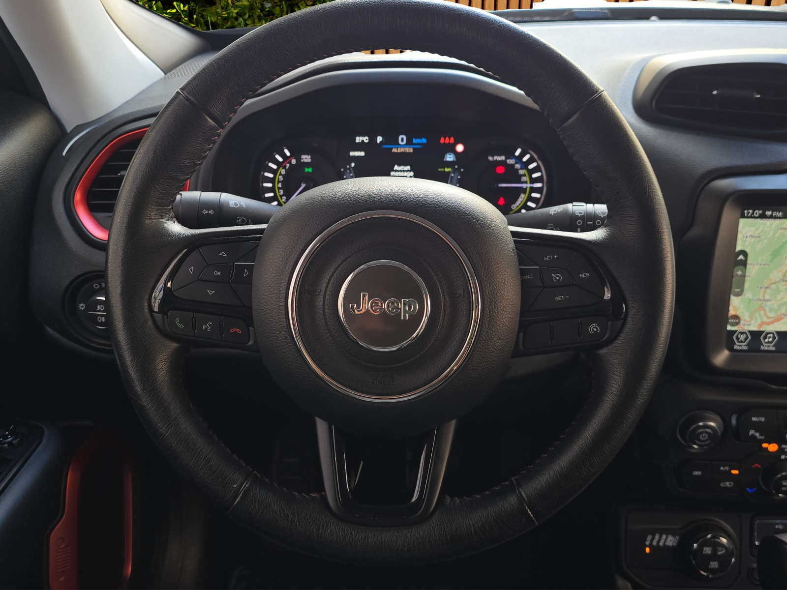 JEEP Renegade 1.3 T PHEV Trailhawk Plus AWD-image-9