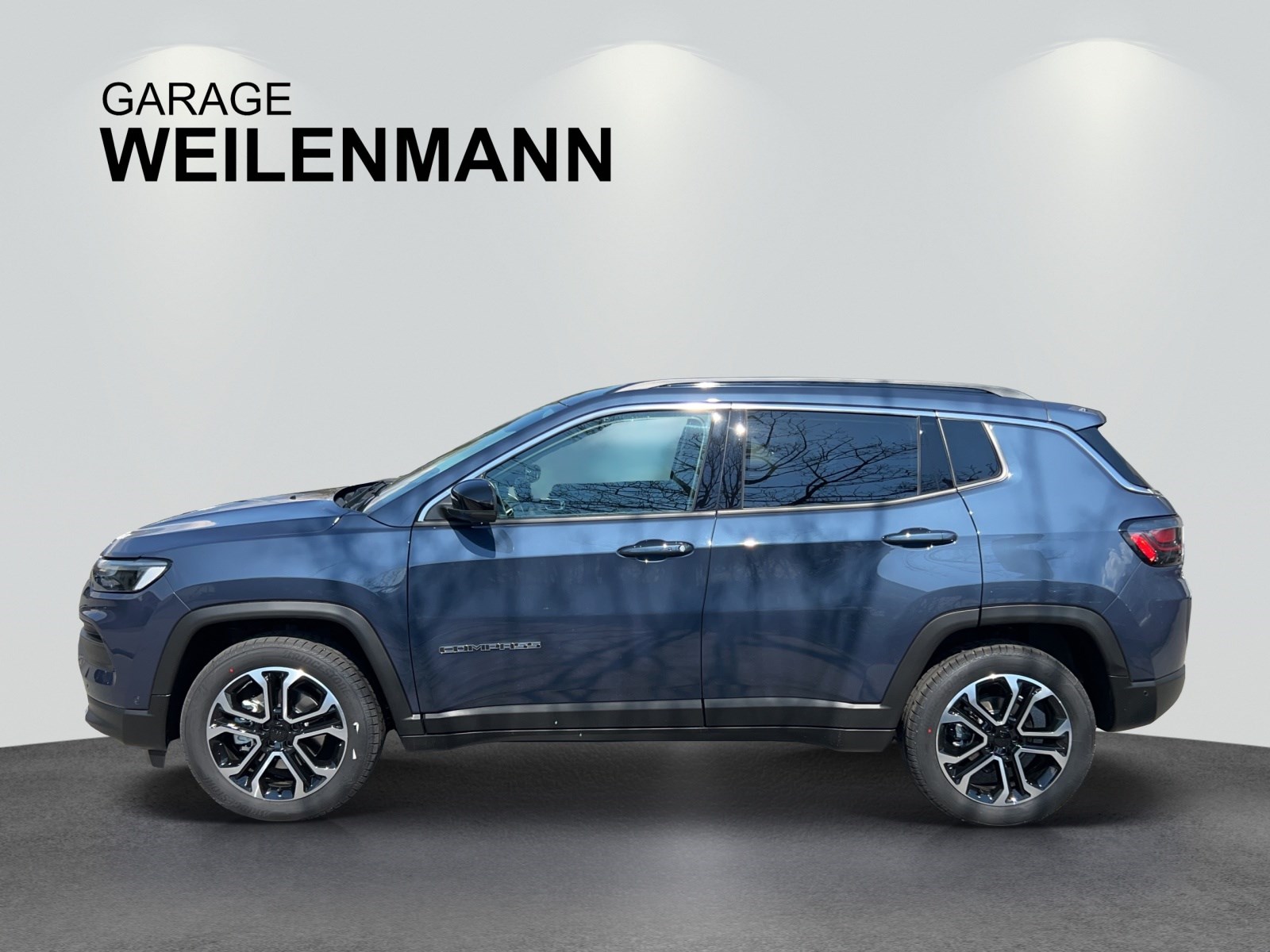 JEEP Compass 4x2 1.5 T MHEV Swiss Limited Plus-image-2