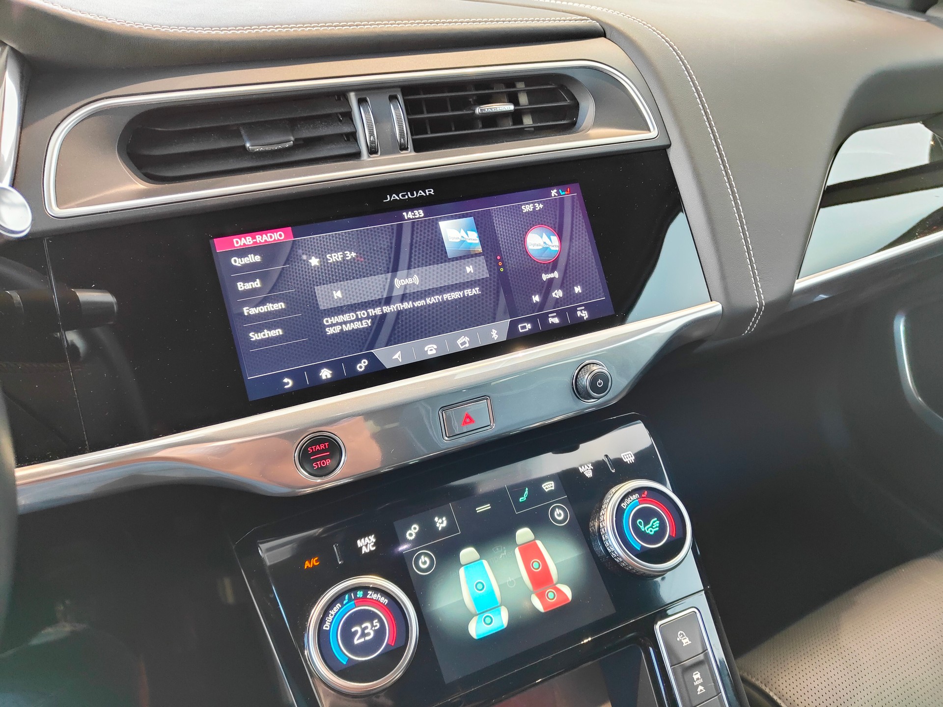 JAGUAR I-Pace EV400 HSE AWD-image-6