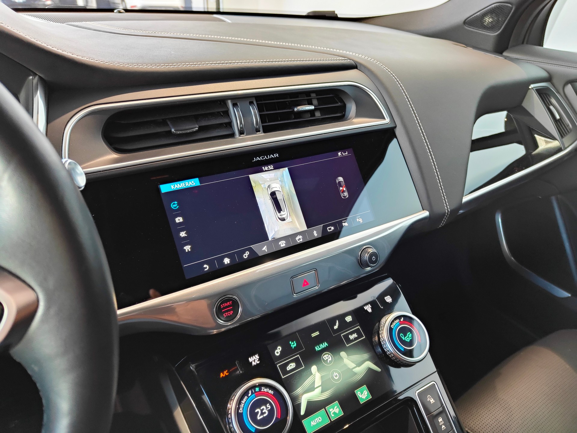 JAGUAR I-Pace EV400 HSE AWD-image-7