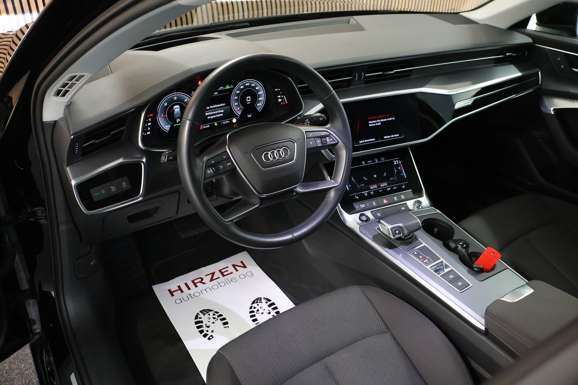 AUDI A6 Avant 40 TDI Sport Attraction quattro S-tronic-image-9