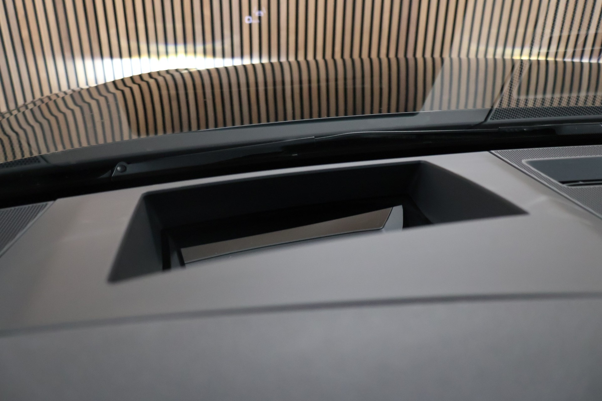 AUDI A6 Avant 40 TDI Sport Attraction quattro S-tronic-image-28