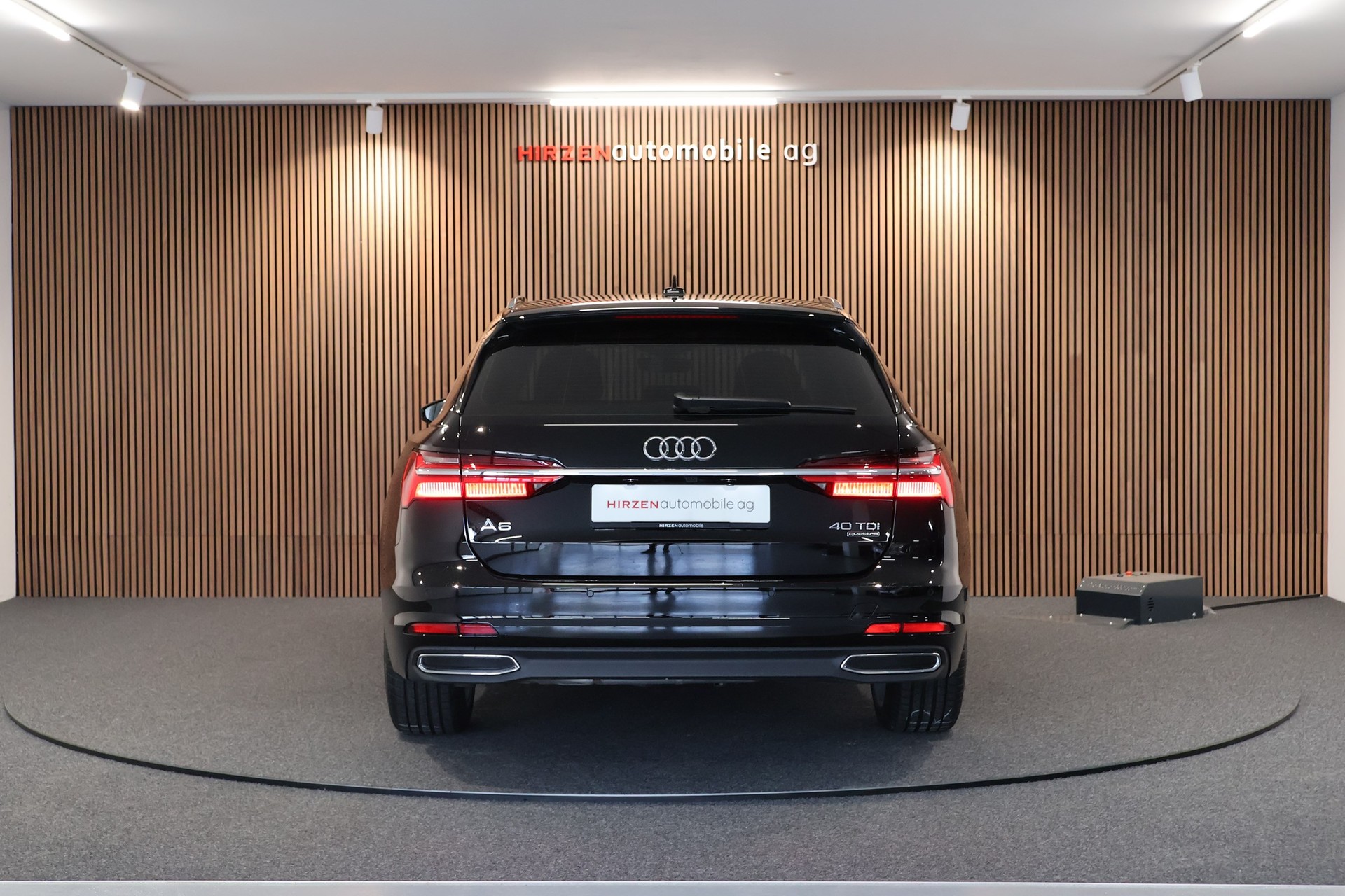 AUDI A6 Avant 40 TDI Sport Attraction quattro S-tronic-image-3