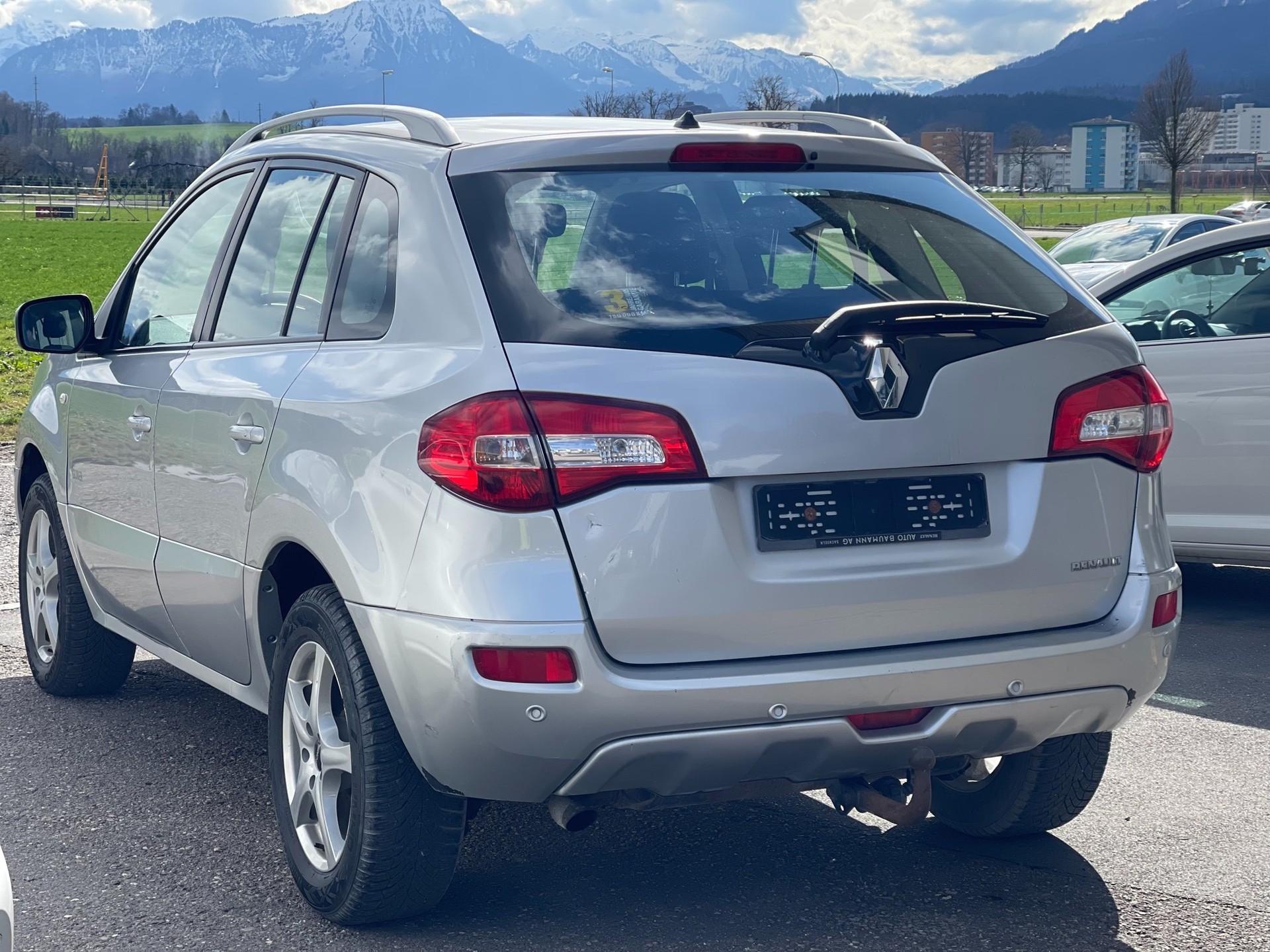 RENAULT Koleos 2.5 Dynamique 4x4-image-6