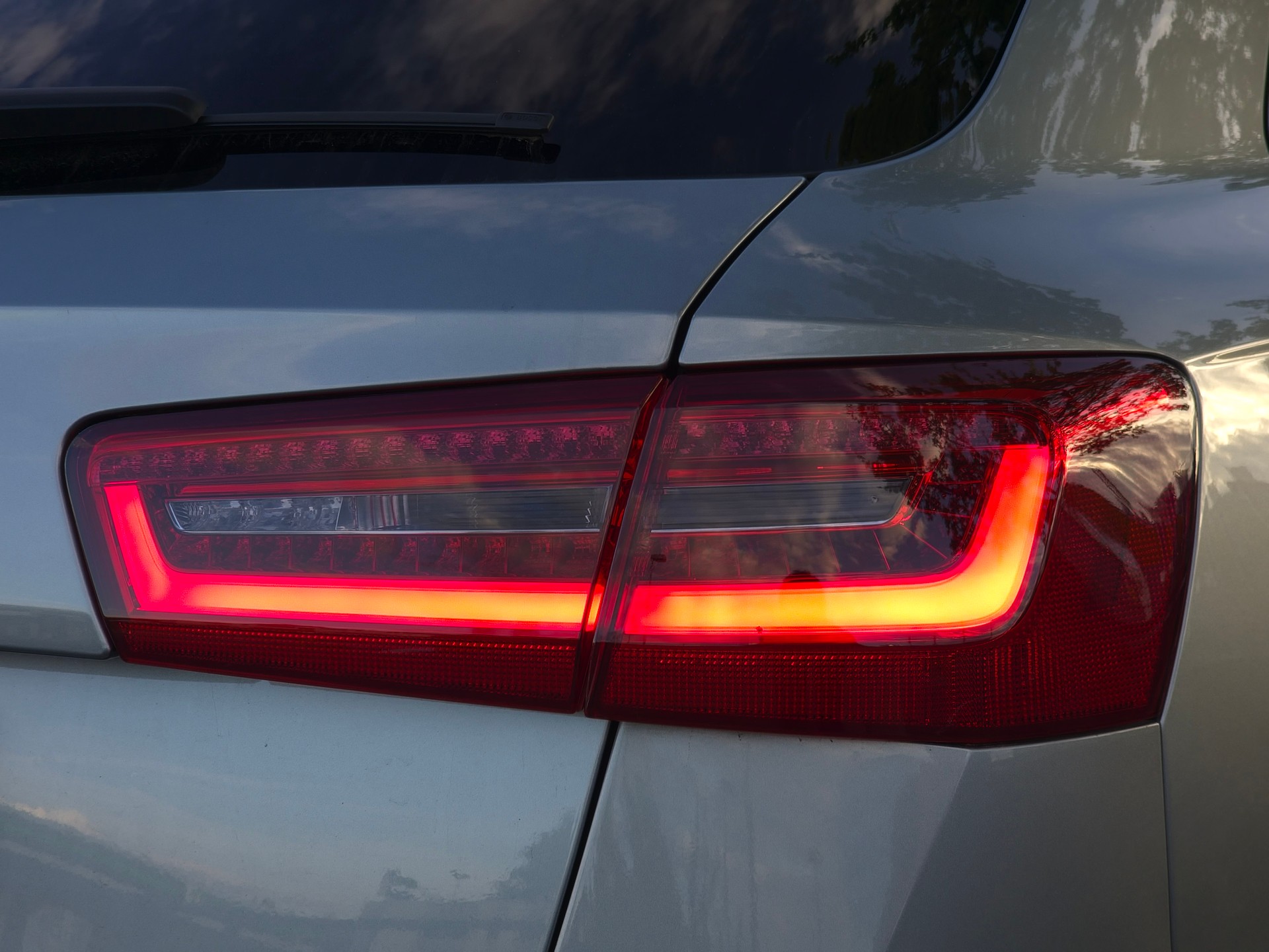 AUDI A6 Avant 3.0 TDI V6 multitronic-image-7