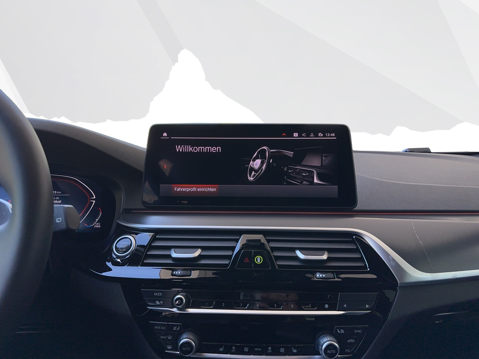 BMW 520d xDrive Touring-image-12