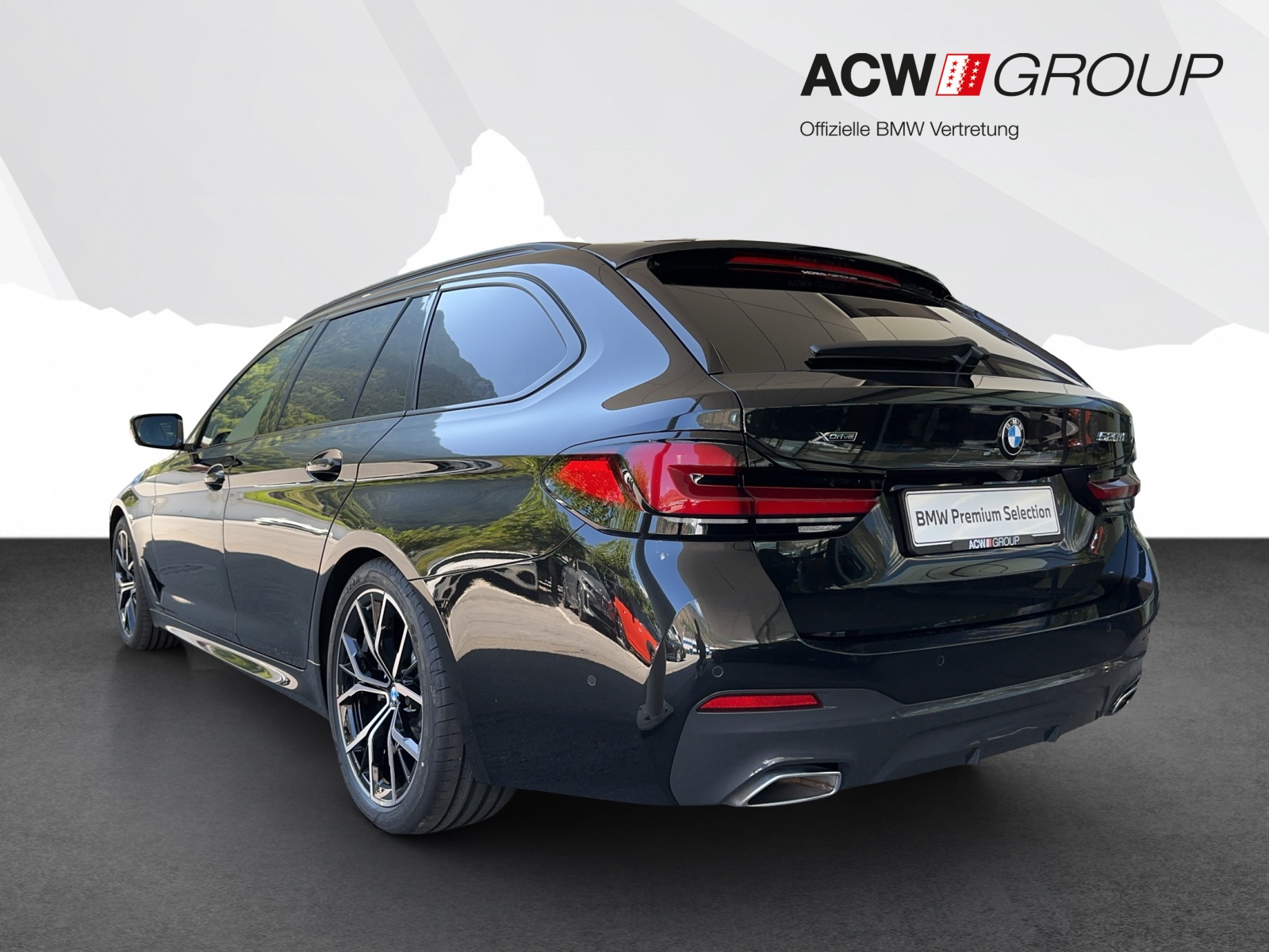 BMW 520d xDrive Touring-image-2