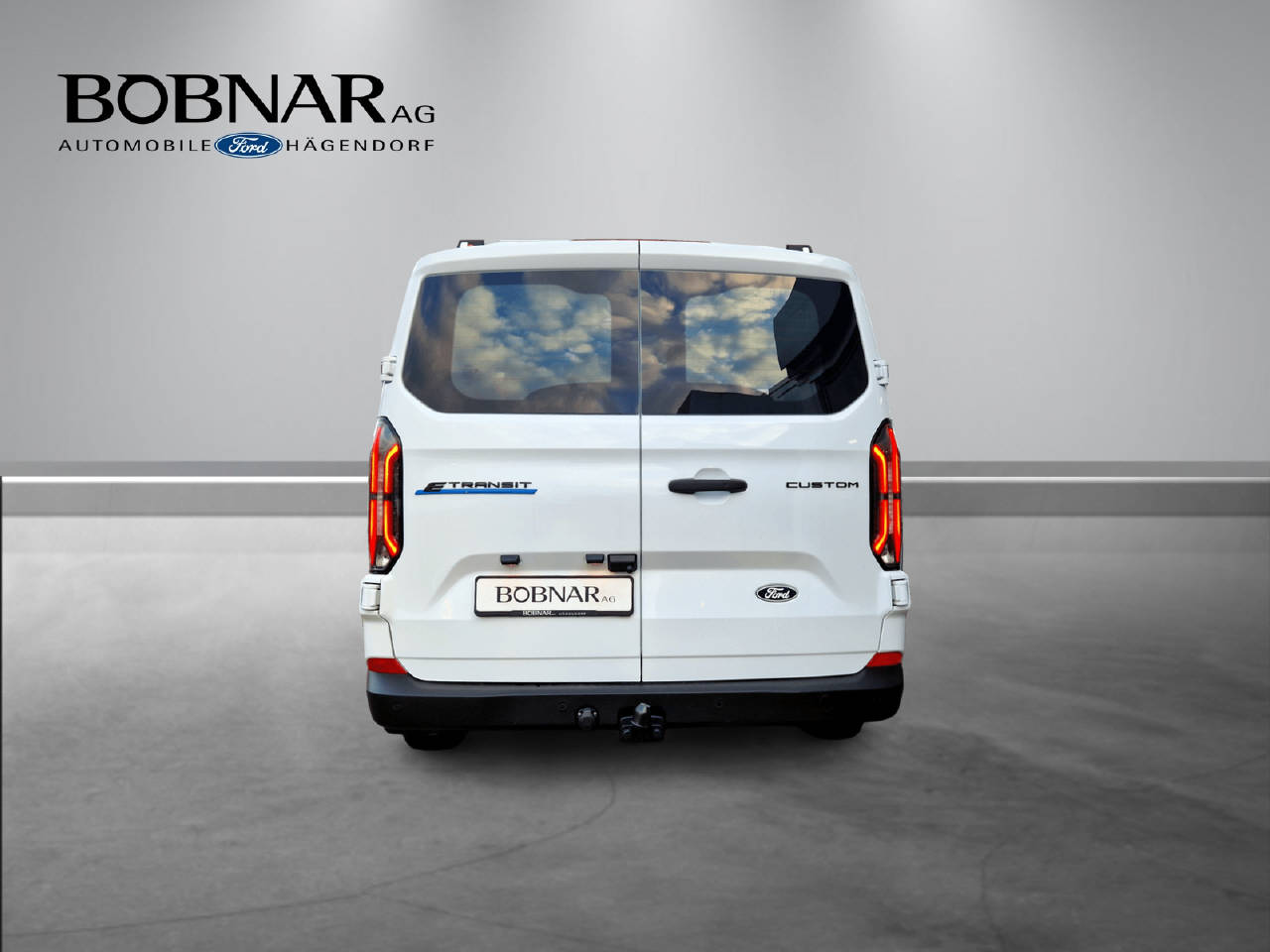 FORD E-Transit C Van 320 L2 Trend-image-6