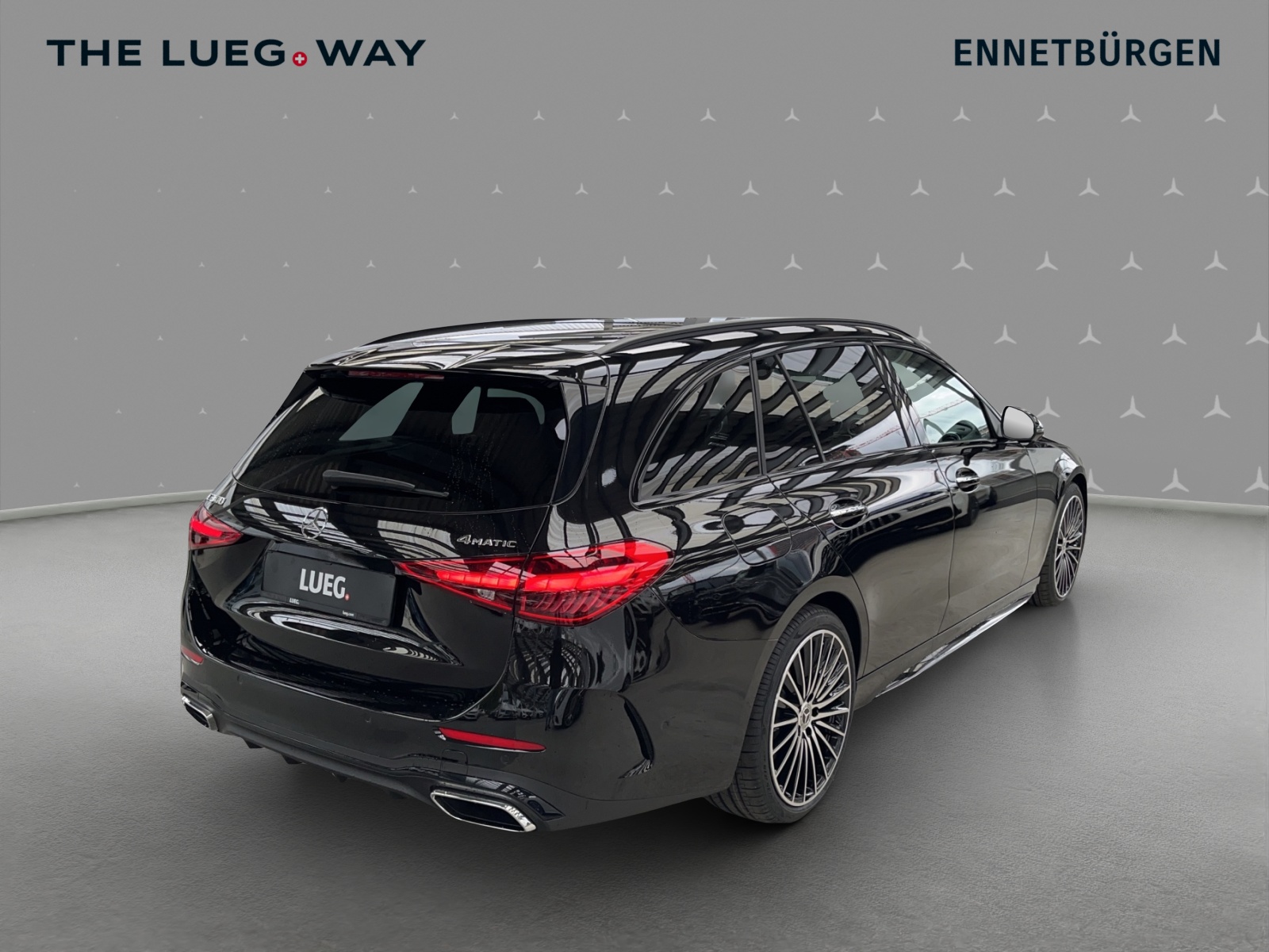 MERCEDES-BENZ C 300 T 4Matic AMG Line-image-4