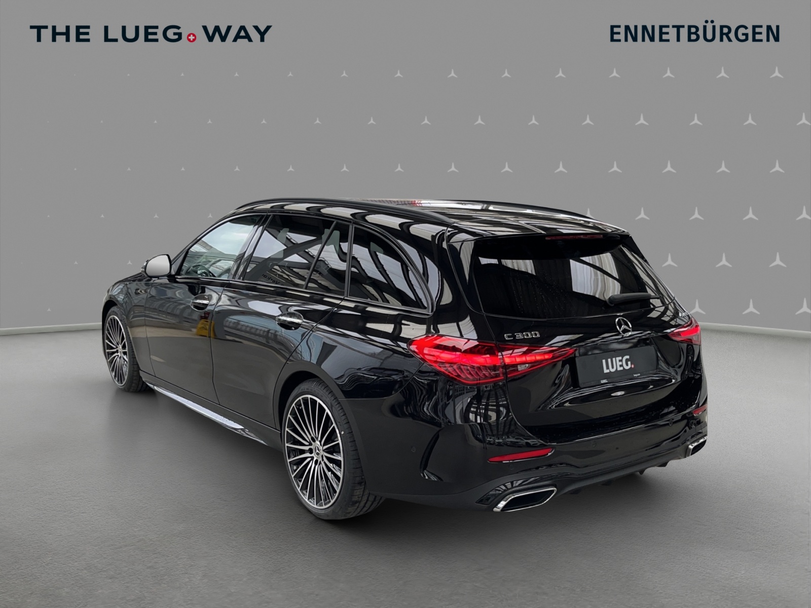 MERCEDES-BENZ C 300 T 4Matic AMG Line-image-2
