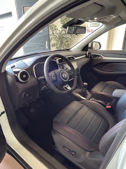 MG ZS 1.0 T-GDI Luxury-image-6