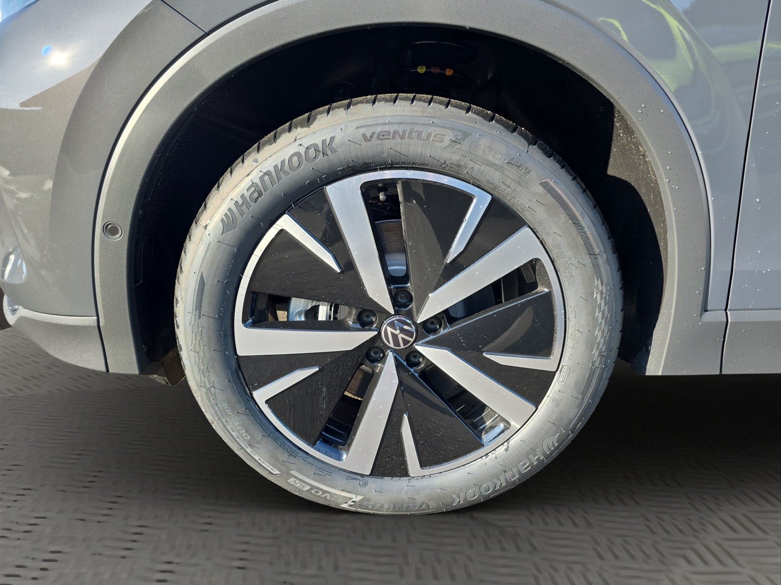 VW Tiguan 2.0 TSI DSG United 4Motion-image-6