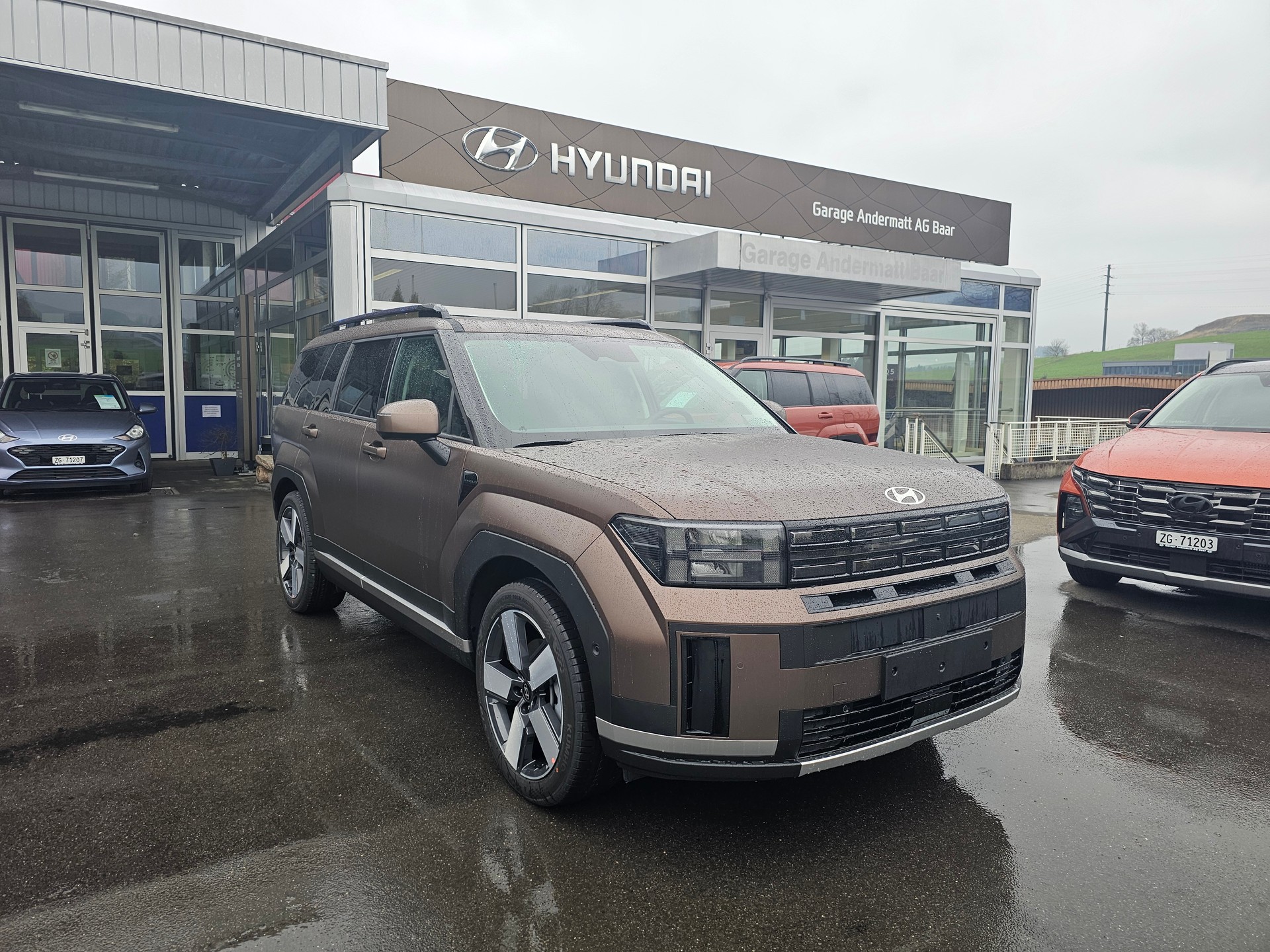 HYUNDAI Santa Fe 1.6 T-GDi HEV Amplia 4WD Automatic-image-0