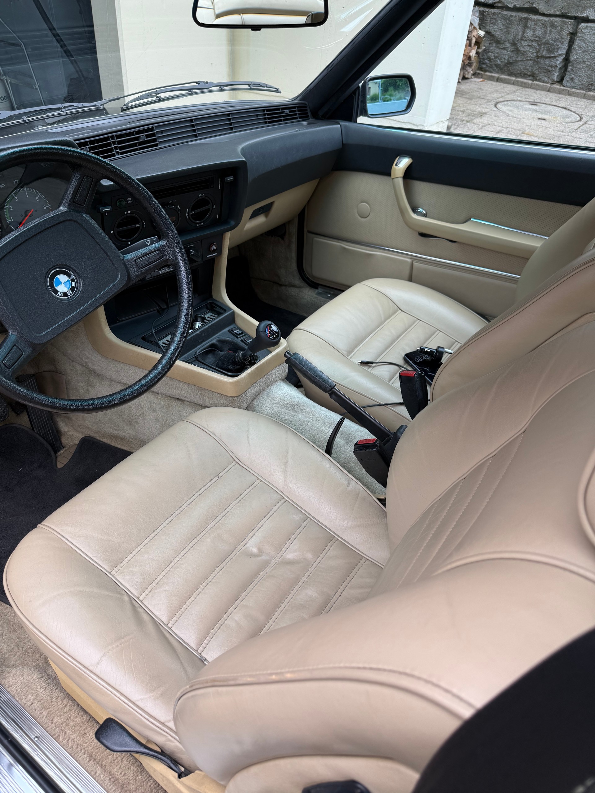 BMW 635 CSI-image-5