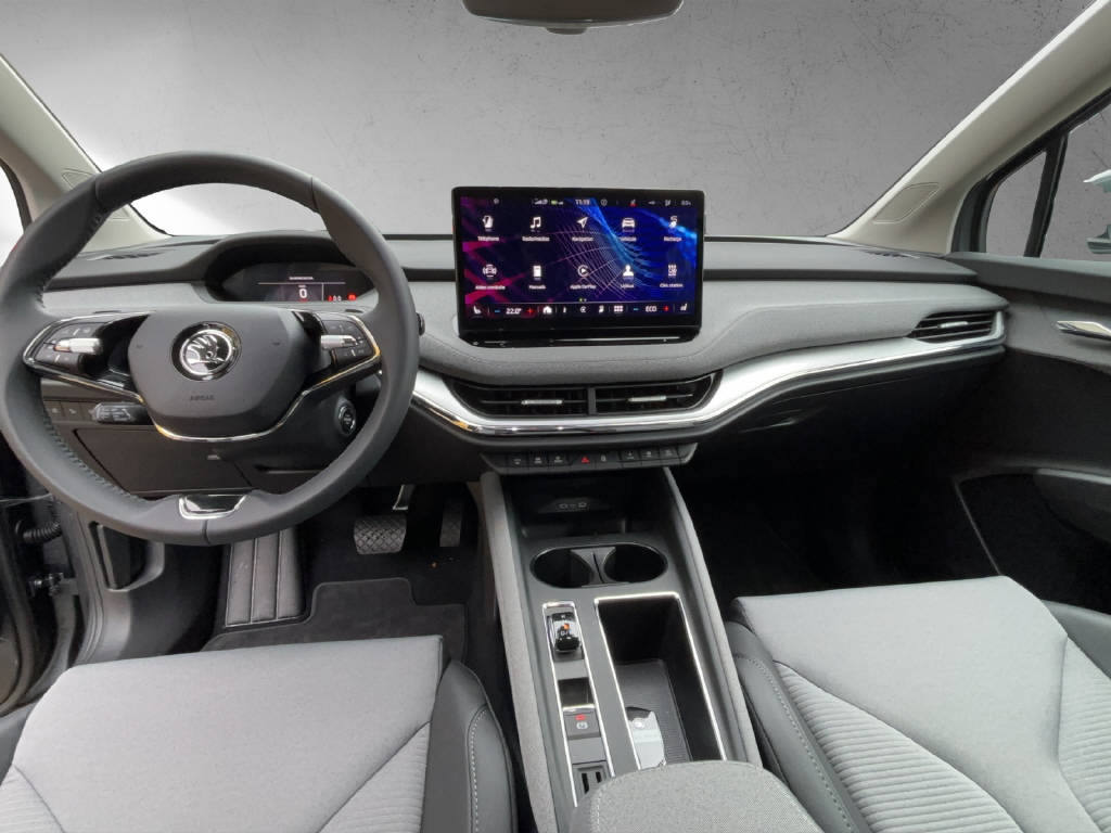 SKODA Enyaq iV 80x-image-8
