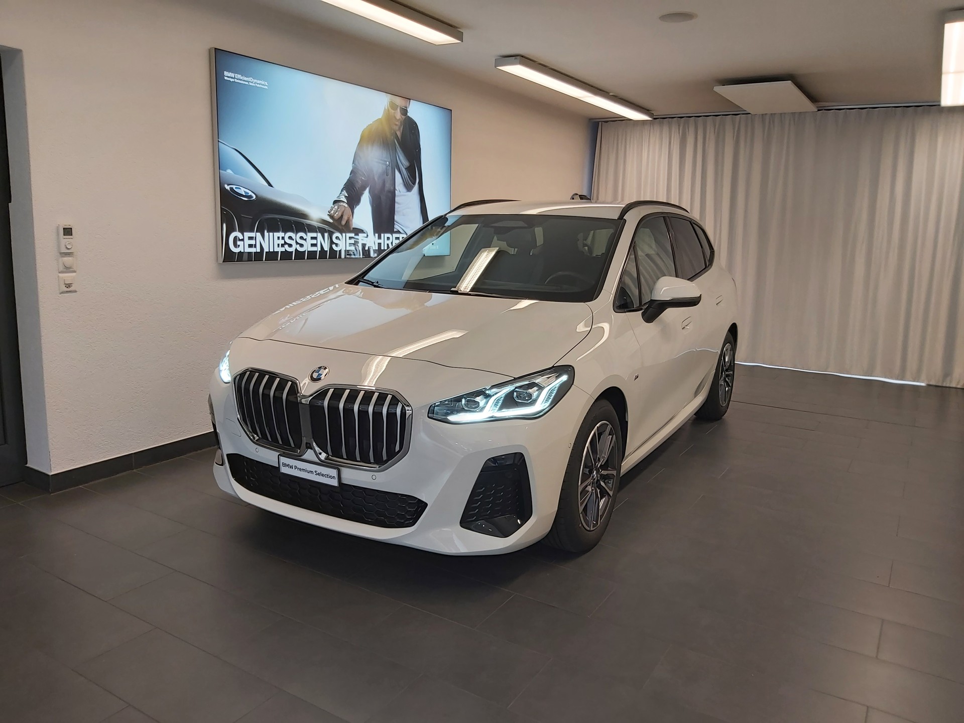 BMW 223d AT xDr M Sport DKG-image-0