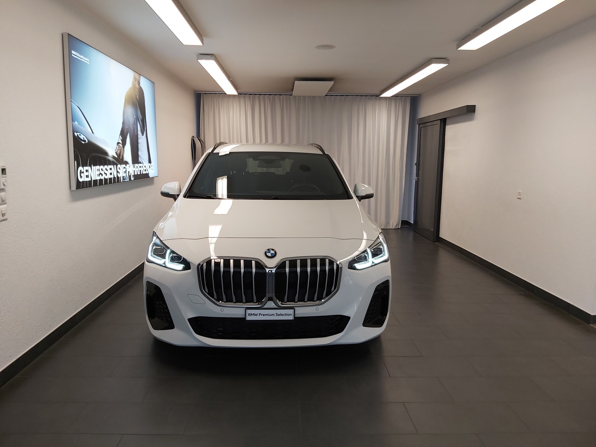 BMW 223d AT xDr M Sport DKG-image-1