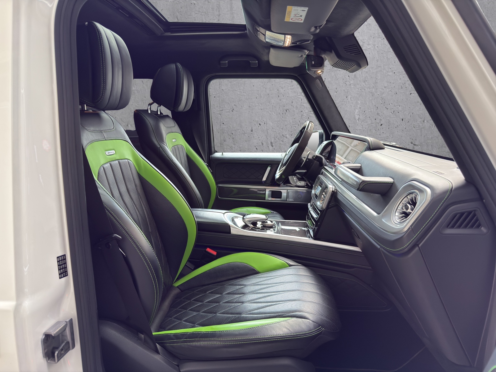 MERCEDES-BENZ G 63 AMG Speedshift Plus G-Tronic-image-15