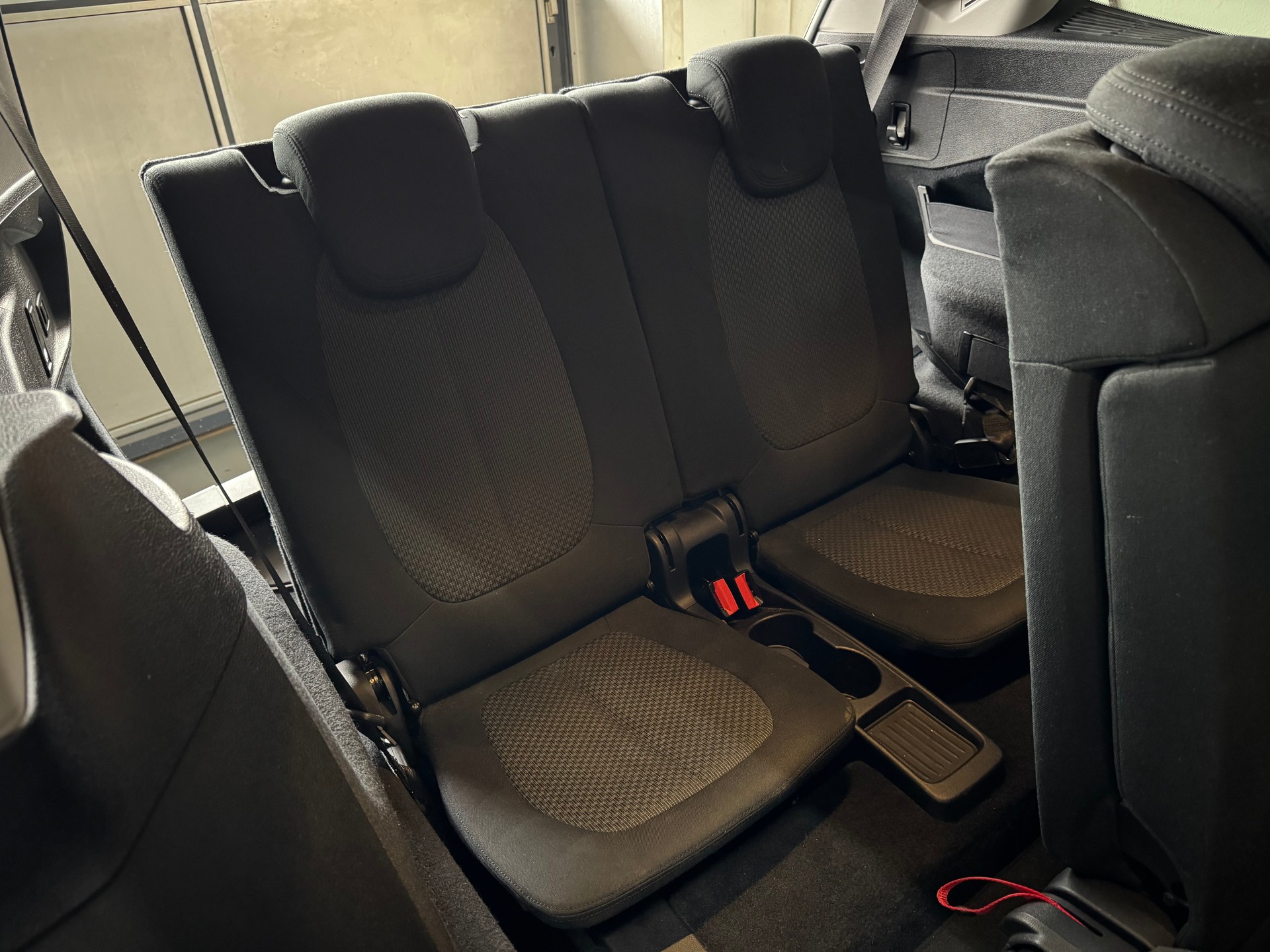 BMW 218d xDrive Gran Tourer Steptronic-image-23