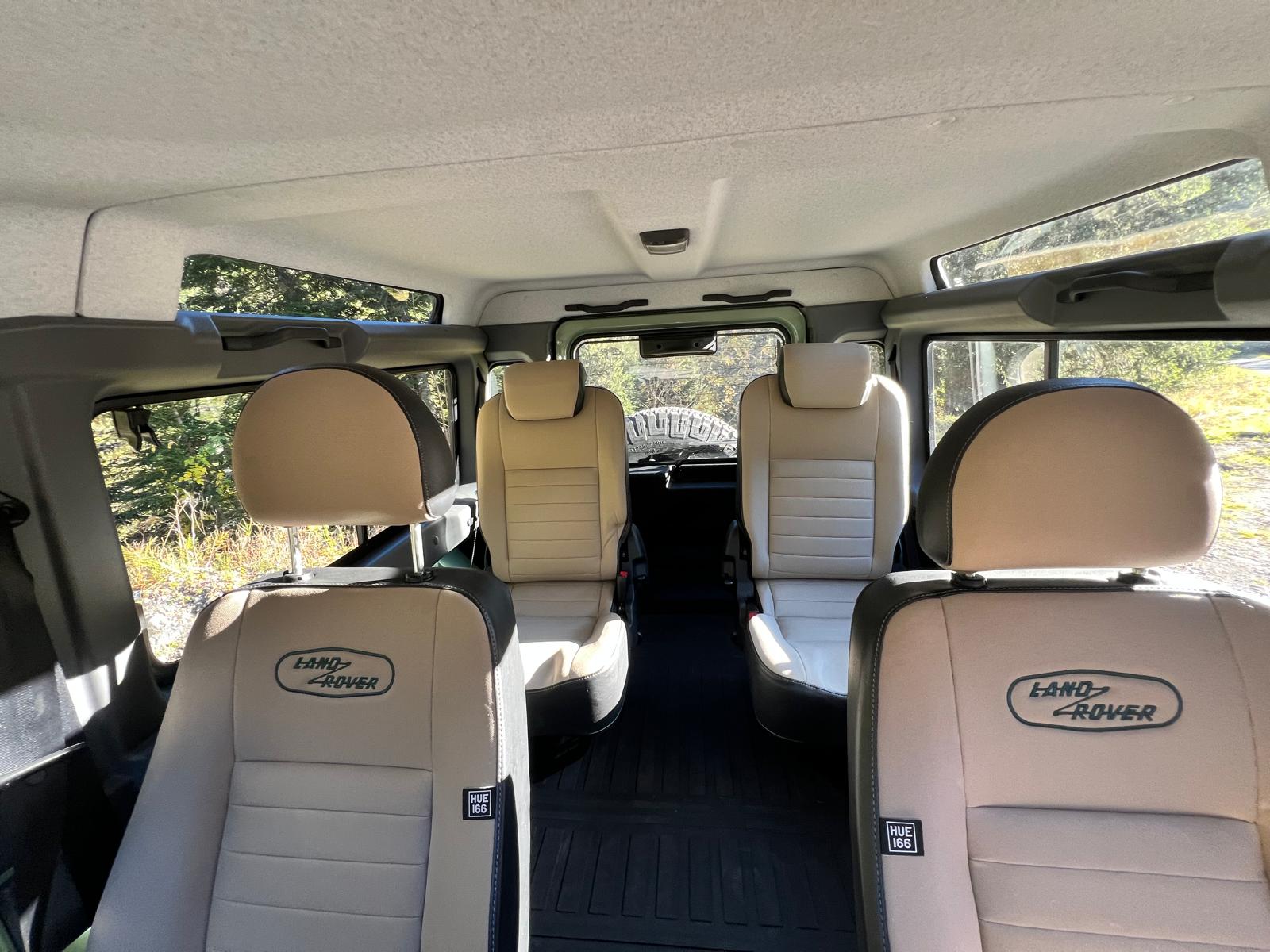 LAND ROVER Defender 90 2.2 TD4 Station Wagon Heritage-image-4