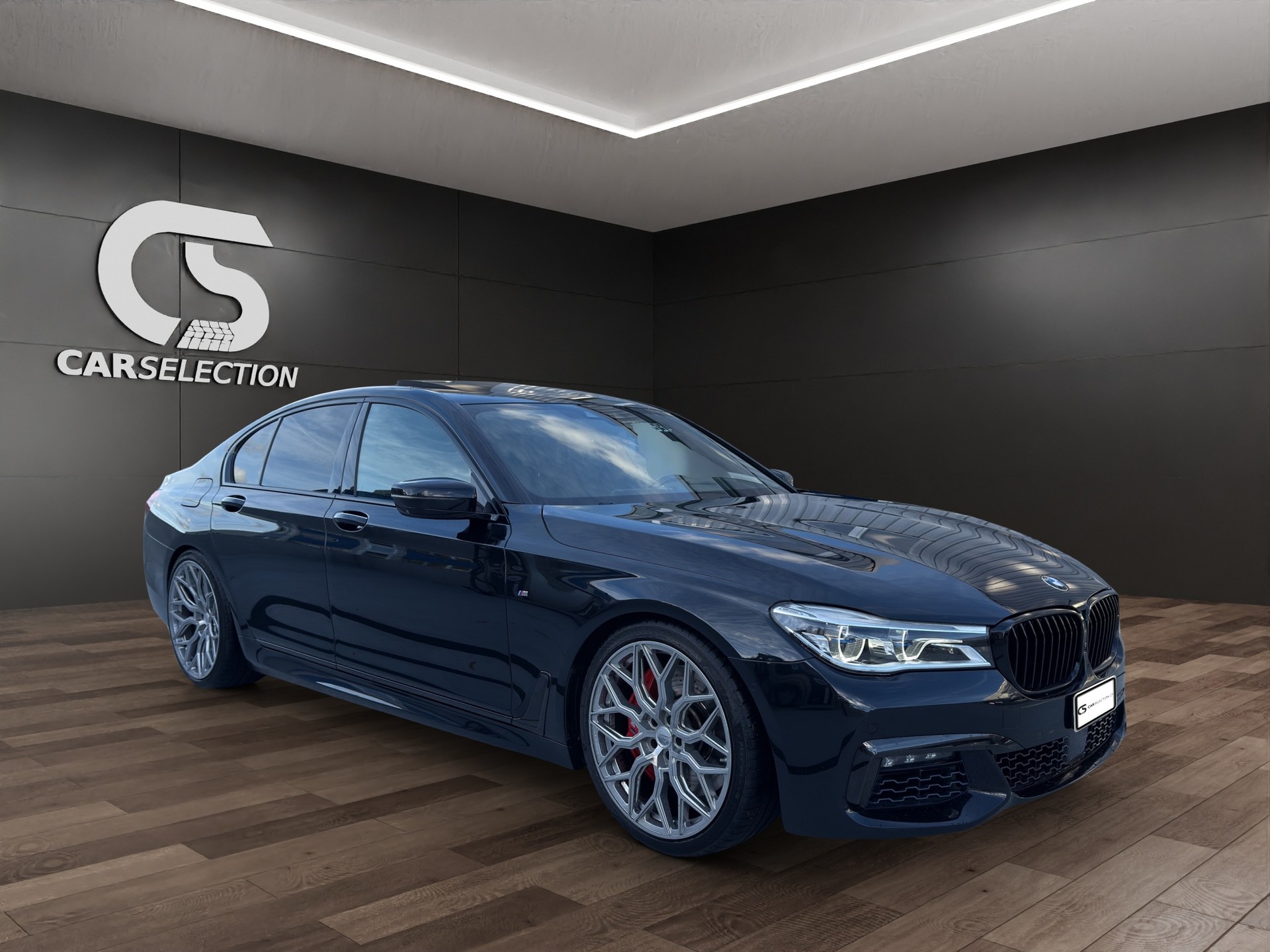 BMW 750i xDrive Steptronic-image-6