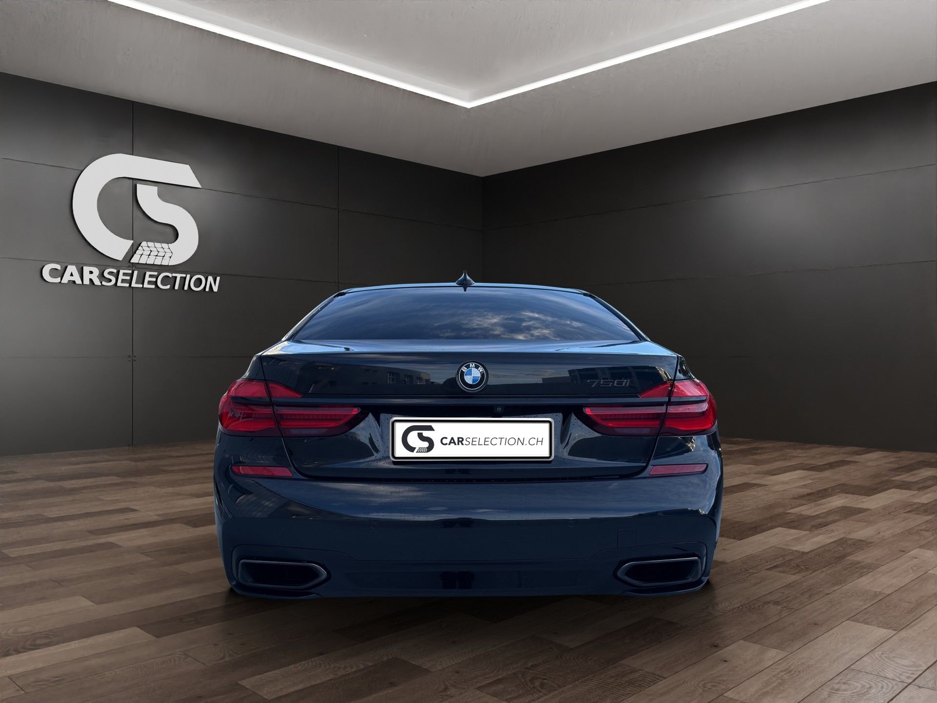 BMW 750i xDrive Steptronic-image-3