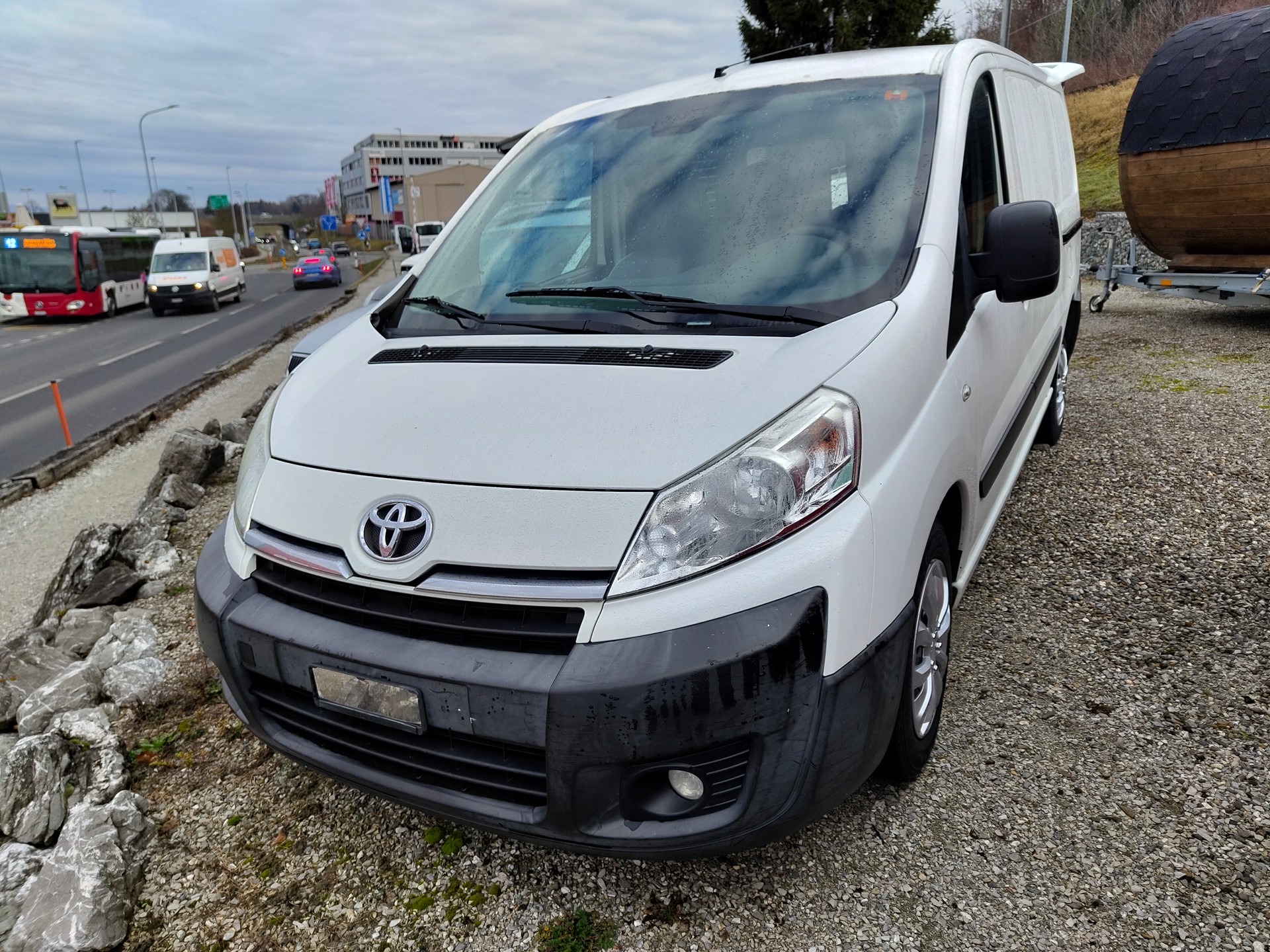 TOYOTA Proace 2.0D Glass Van Terra L2H1
