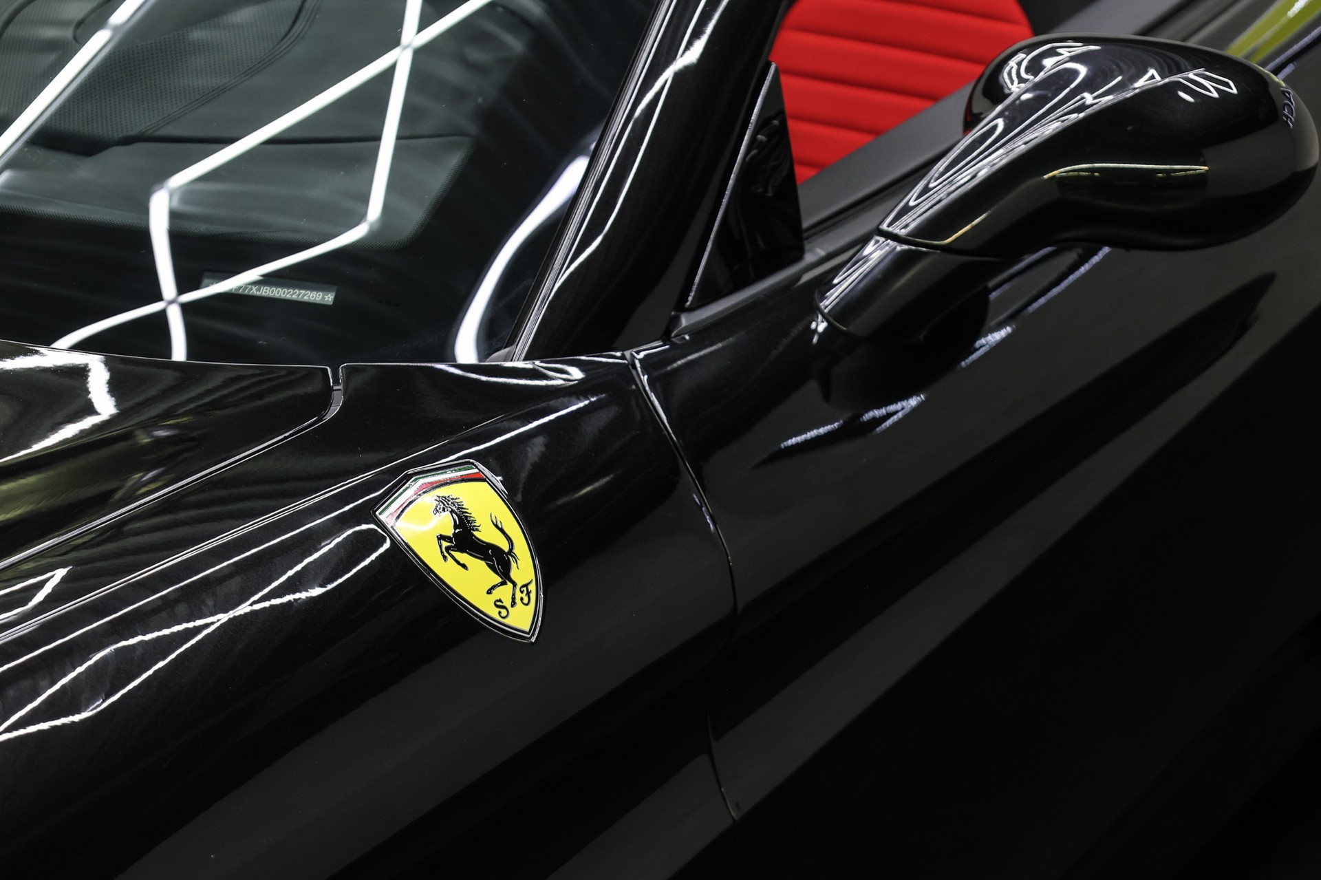 FERRARI California T / 70th Anniversary / 1 of 1 inspired by F50 1995-image-19