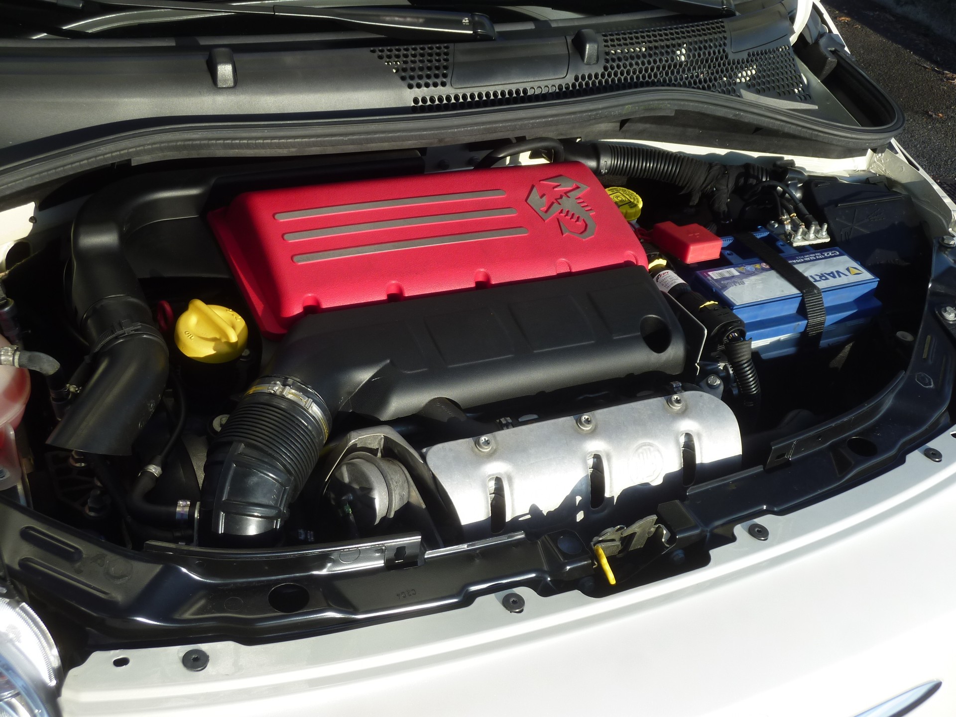 FIAT 500 1.4 16V Turbo Abarth OPENING EDITION N° 15/100-image-15
